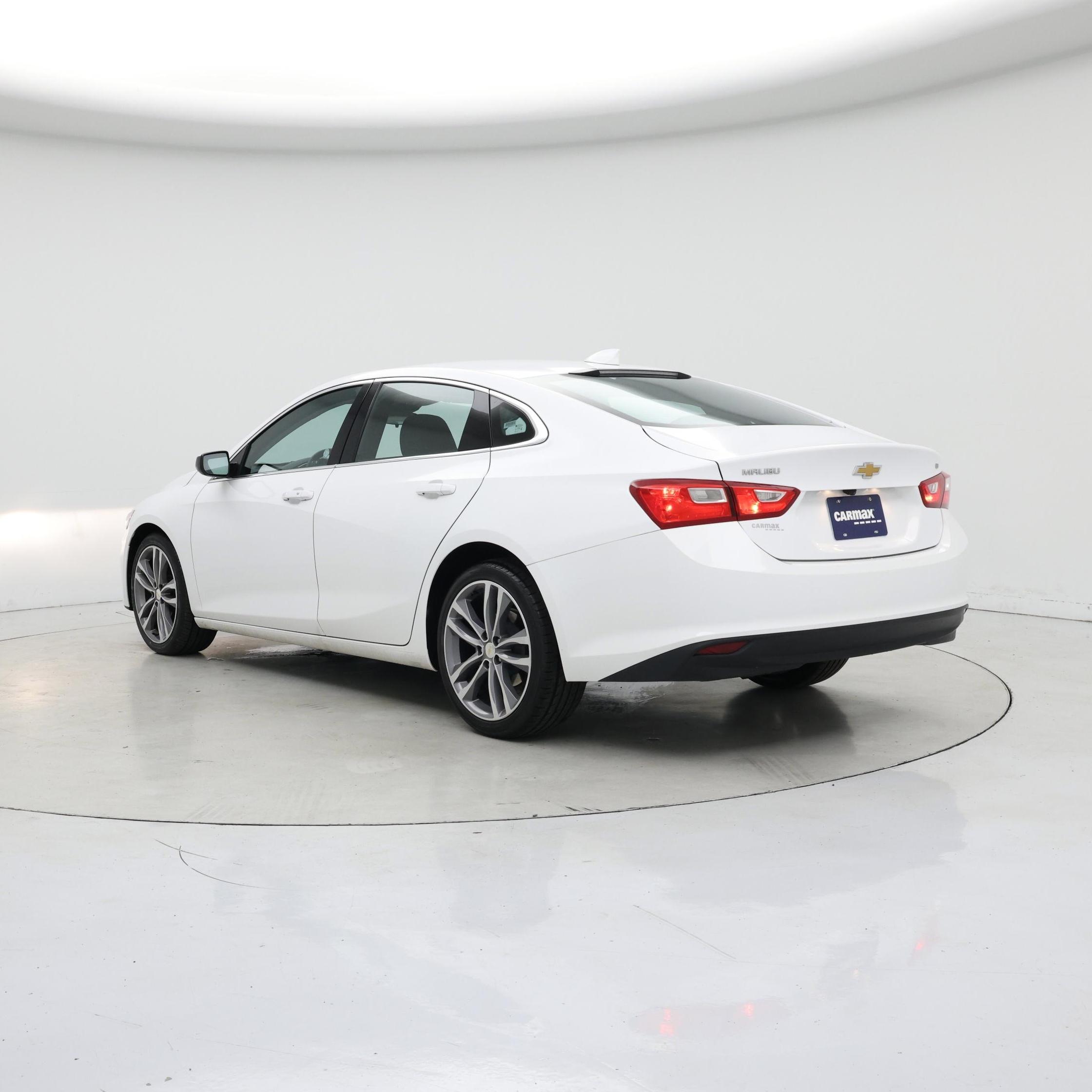 Thumbnail: 2023 Chevrolet Malibu - 2