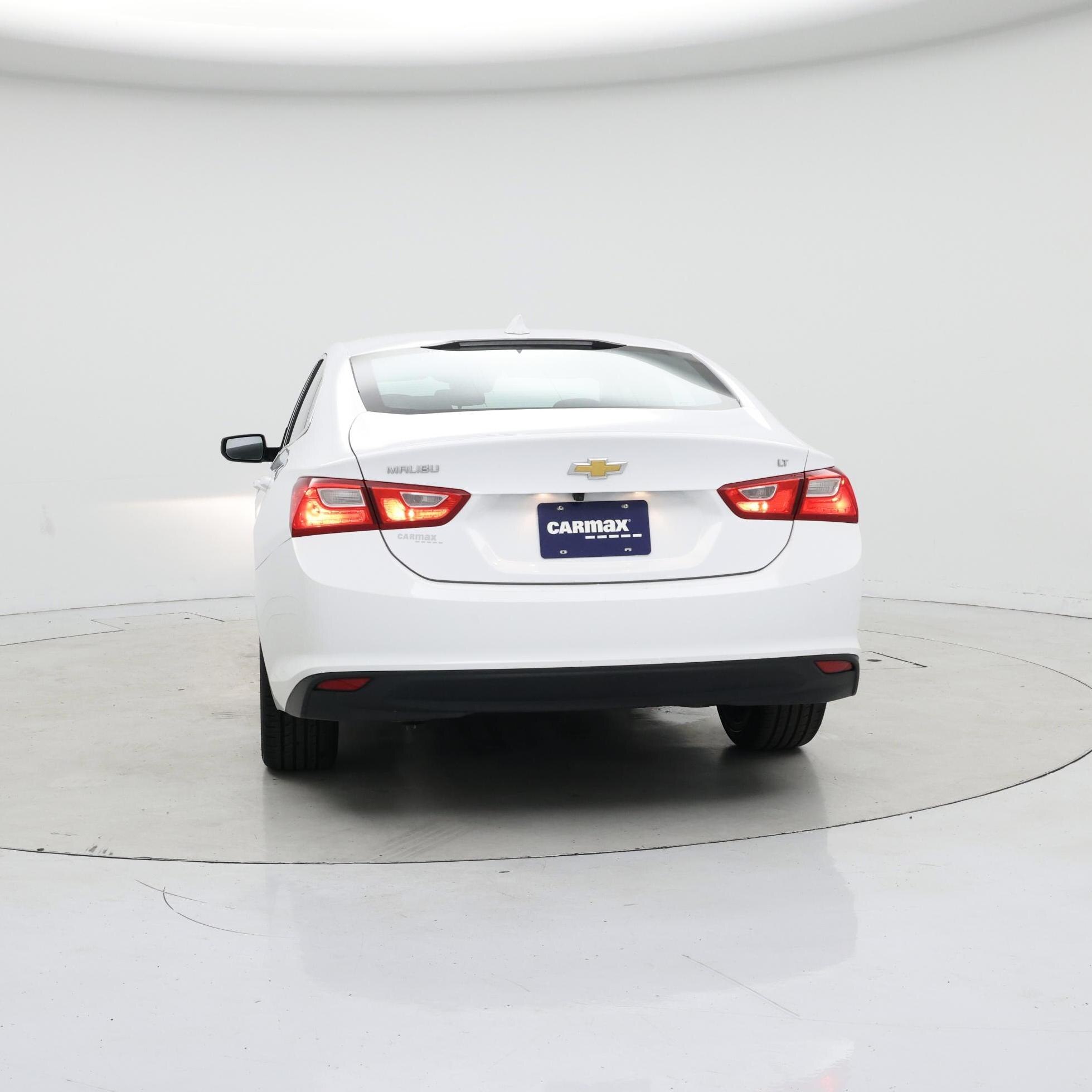 Thumbnail: 2023 Chevrolet Malibu - 6