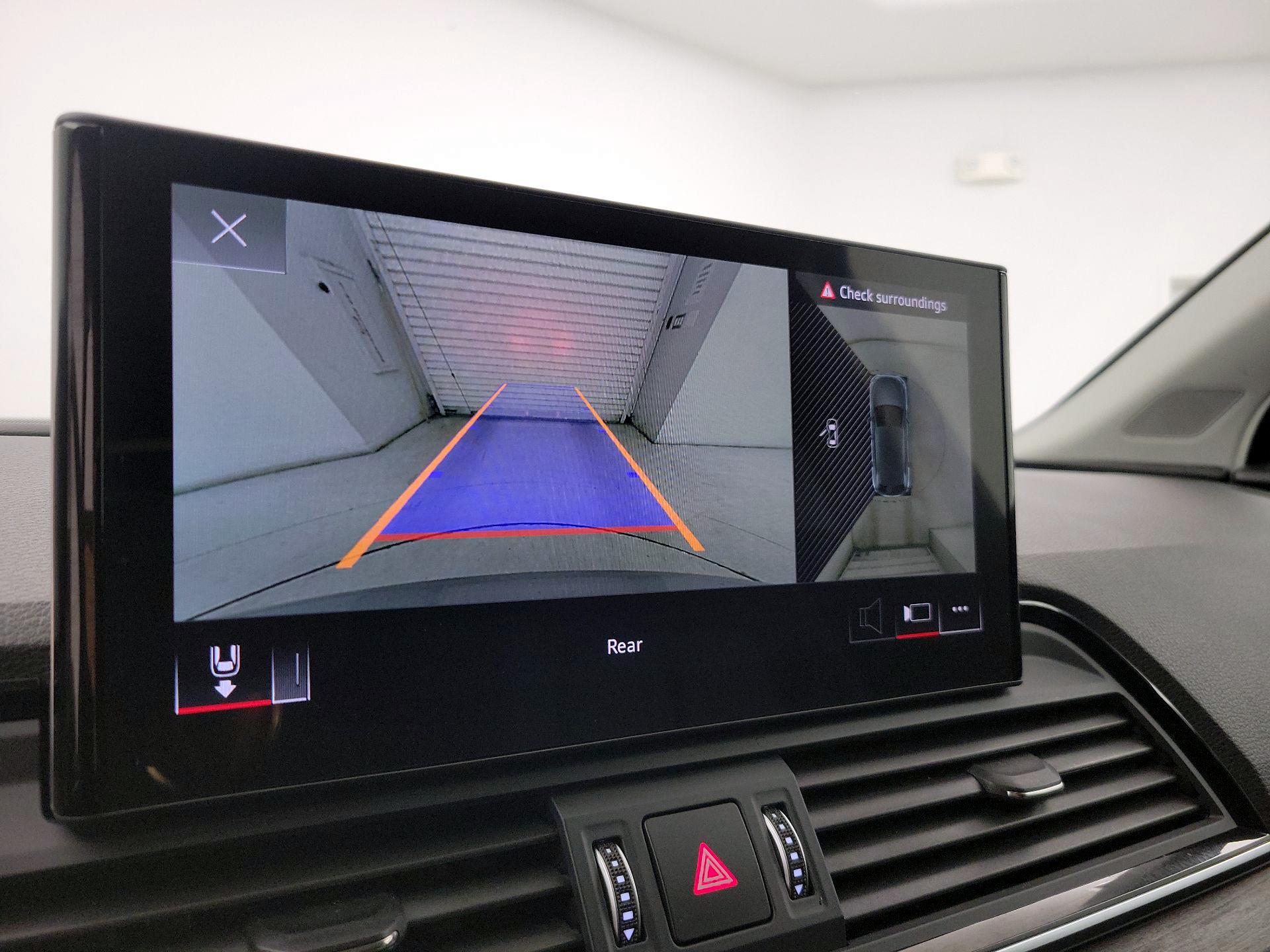 Thumbnail: 2023 Audi Q5 - 14