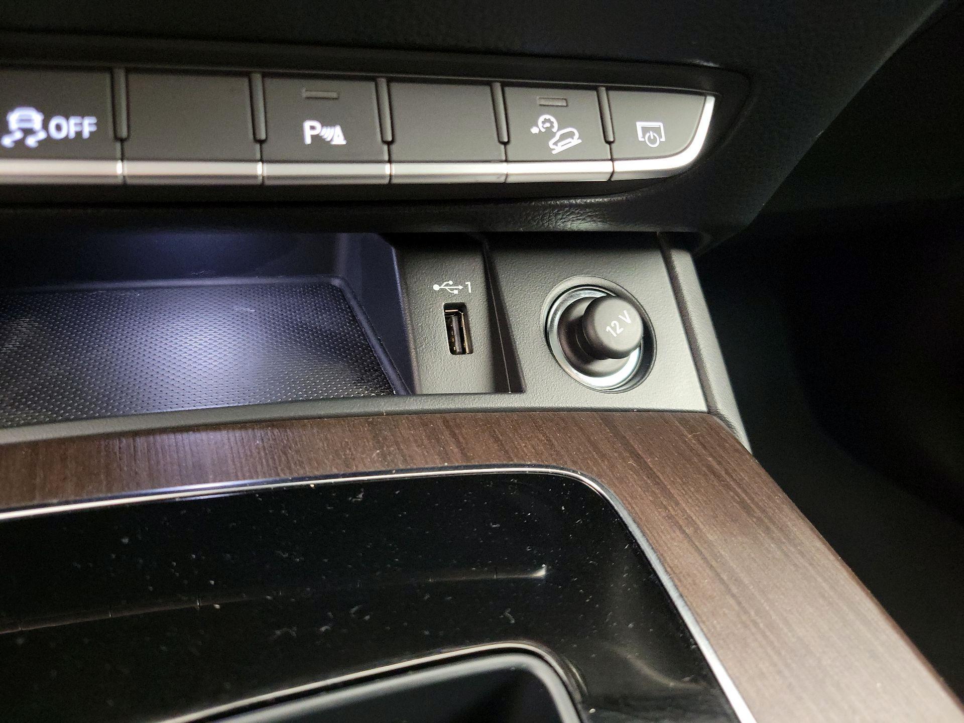 Thumbnail: 2023 Audi Q5 - 18