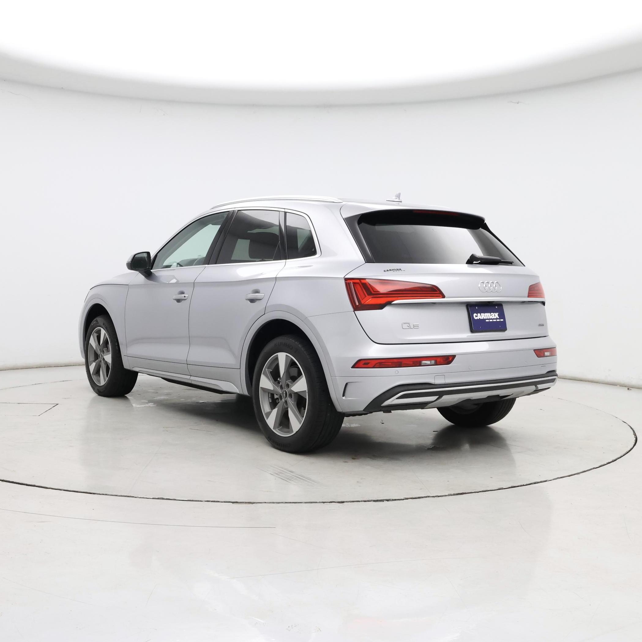 Thumbnail: 2023 Audi Q5 - 2