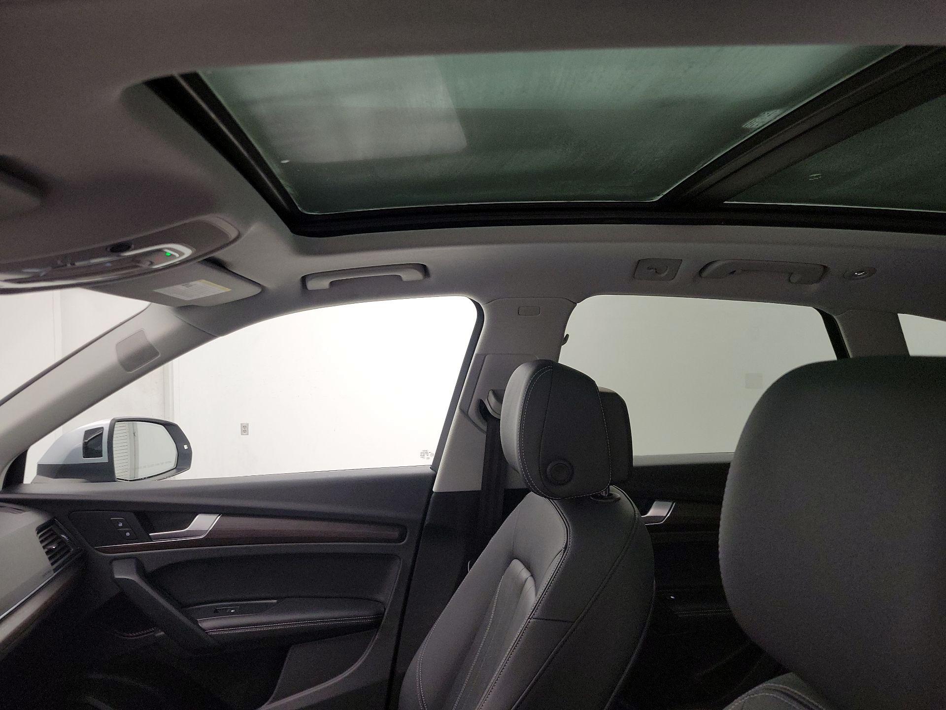 Thumbnail: 2023 Audi Q5 - 19