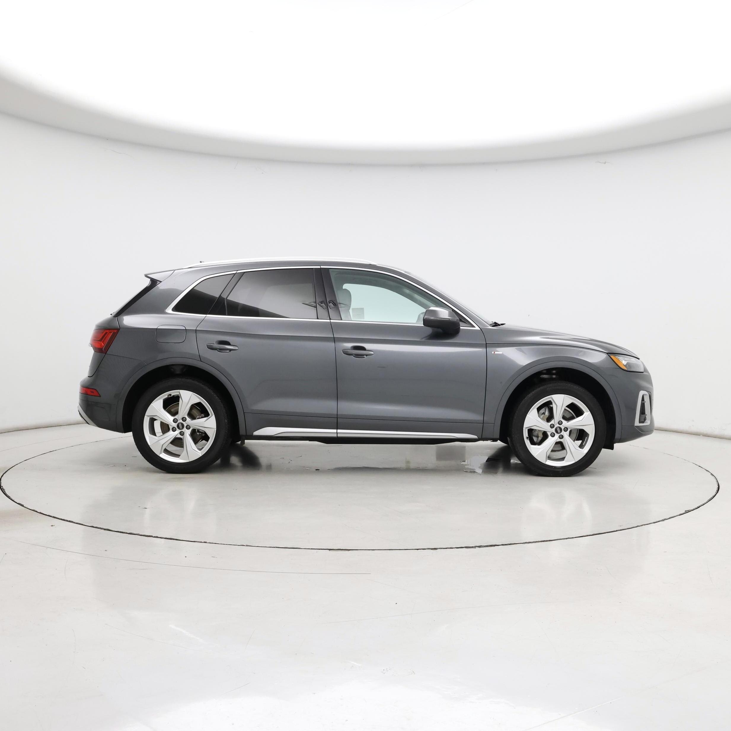 Thumbnail: 2022 Audi Q5 - 7