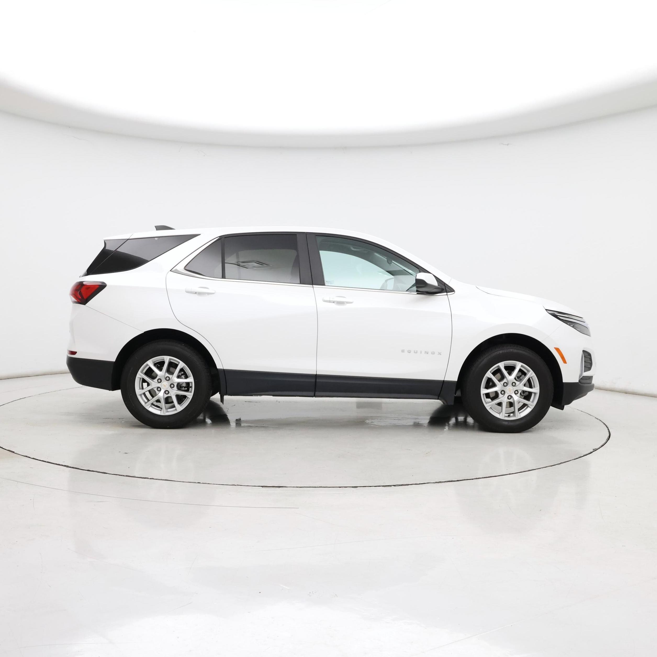 Thumbnail: 2023 Chevrolet Equinox - 7