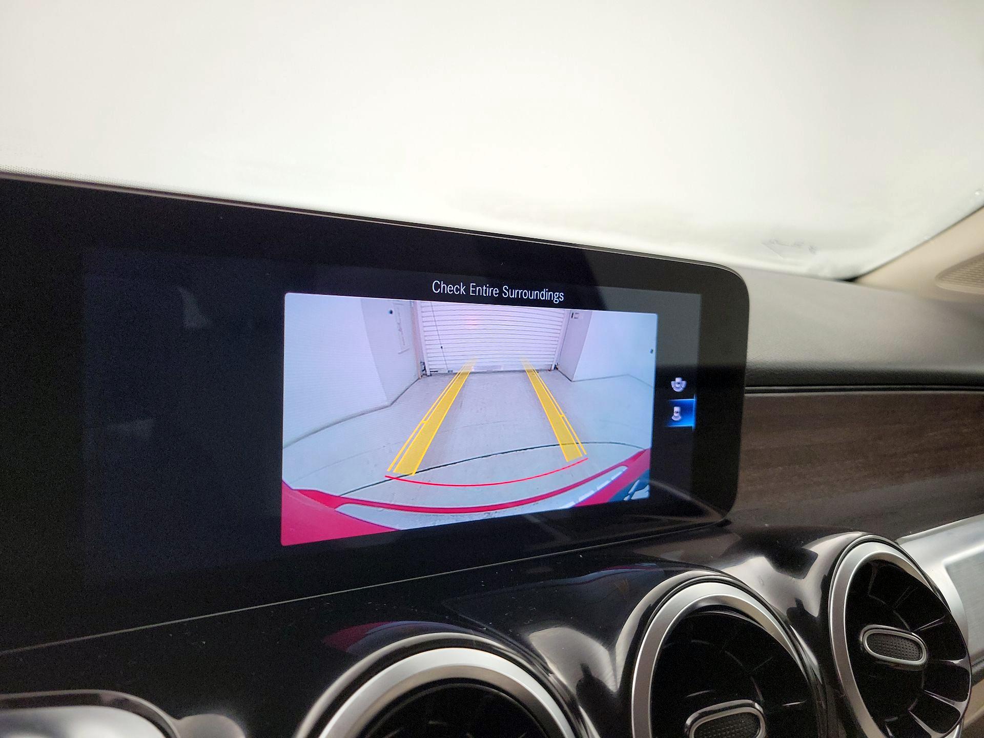 Thumbnail: 2022 Mercedes-Benz GLB - 14