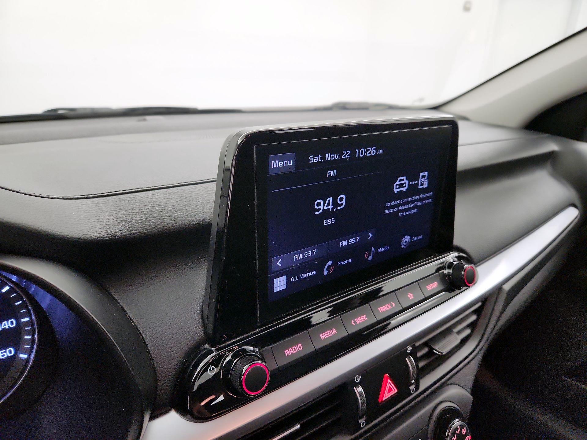 Thumbnail: 2023 Kia Forte - 15