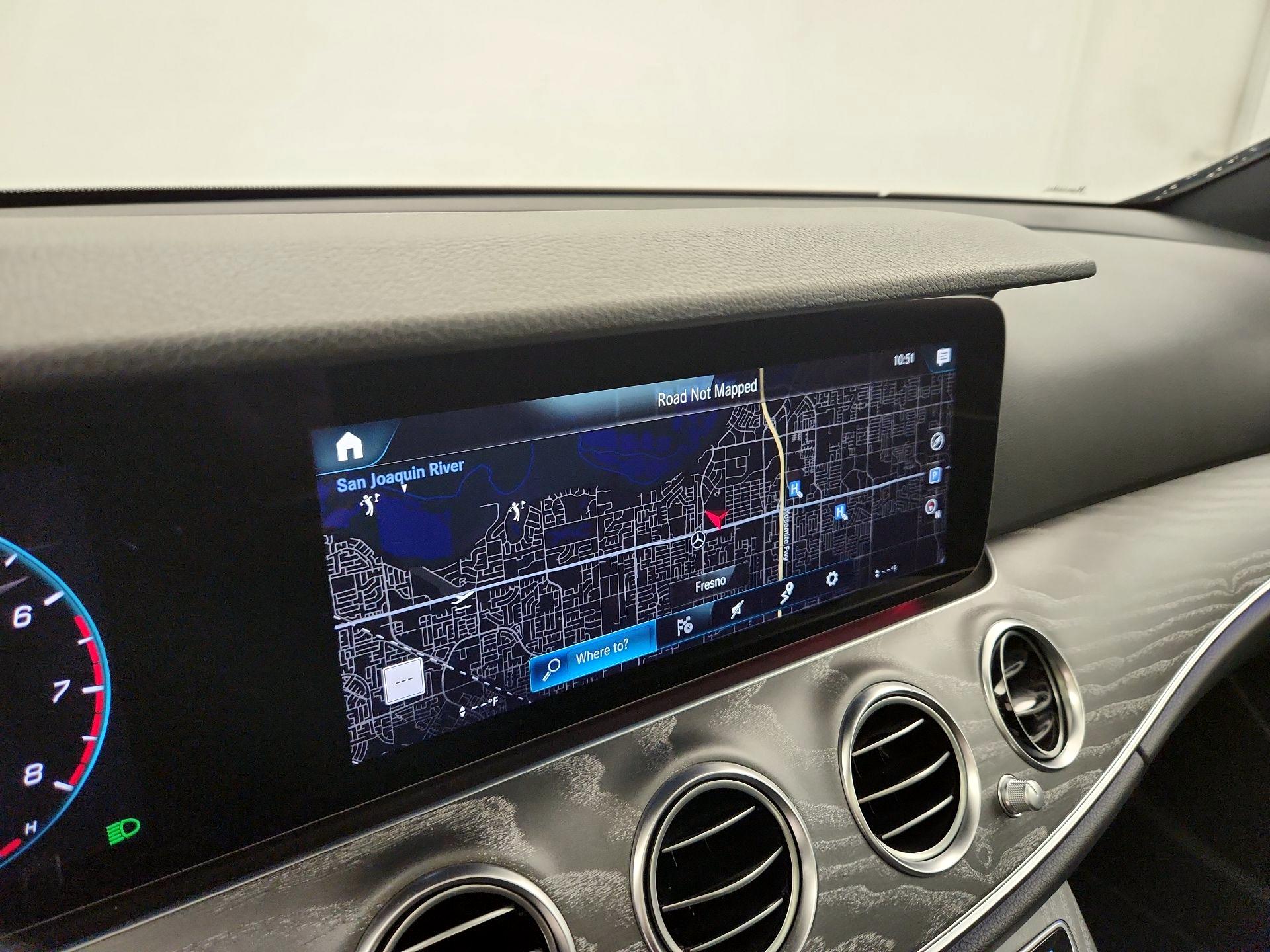 Thumbnail: 2022 Mercedes-Benz E-Class - 14