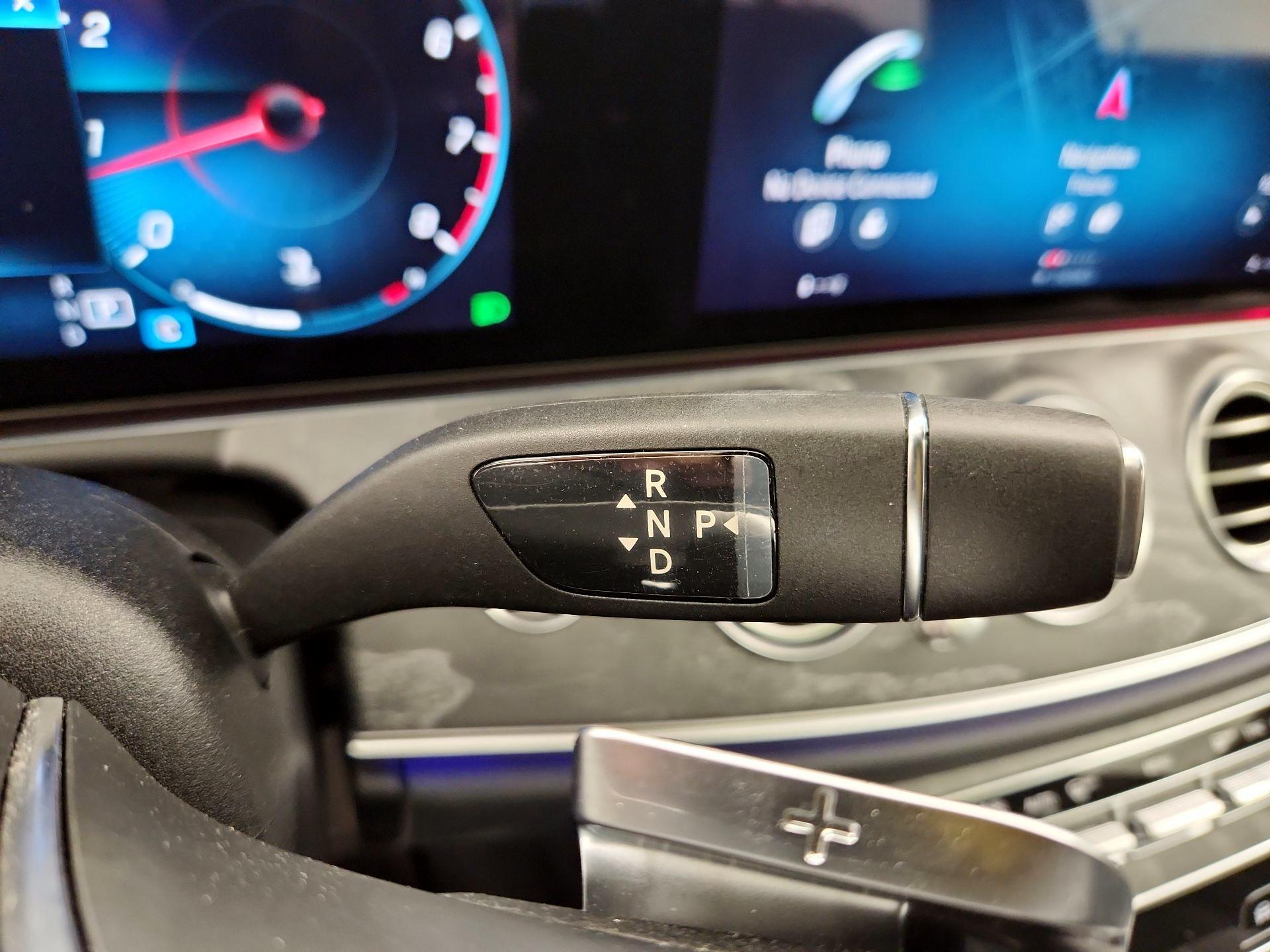 Thumbnail: 2022 Mercedes-Benz E-Class - 18