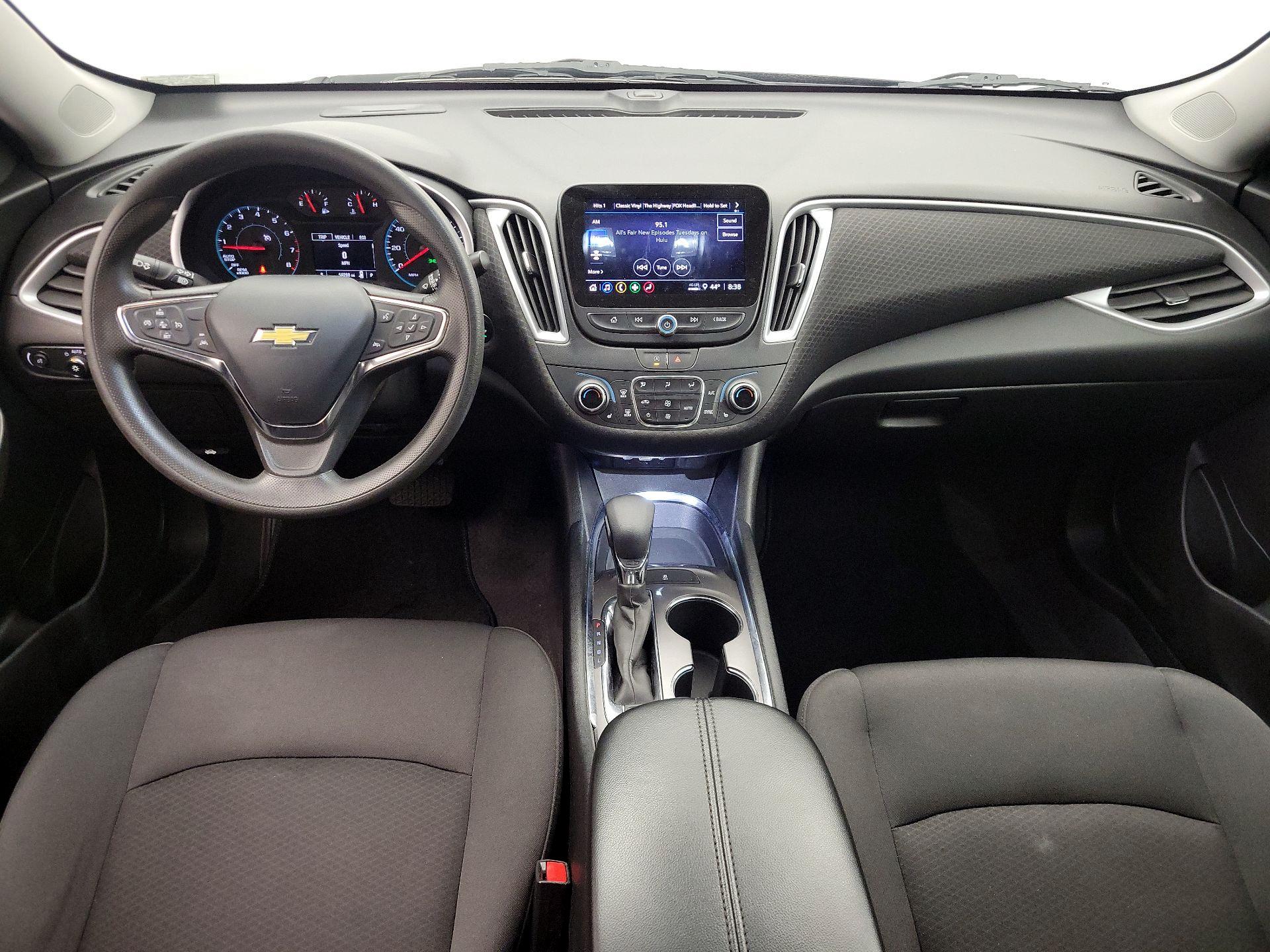 Thumbnail: 2023 Chevrolet Malibu - 9