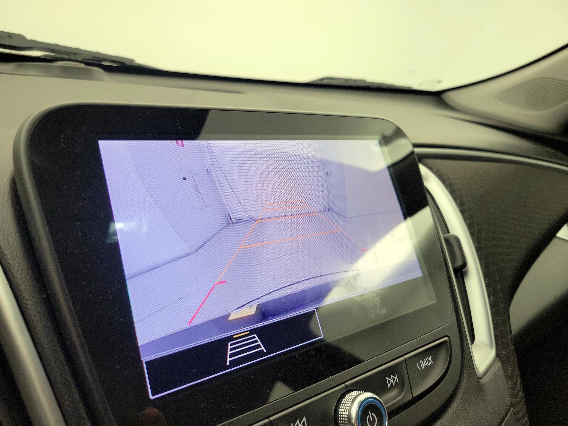 Thumbnail: 2023 Chevrolet Malibu - 14