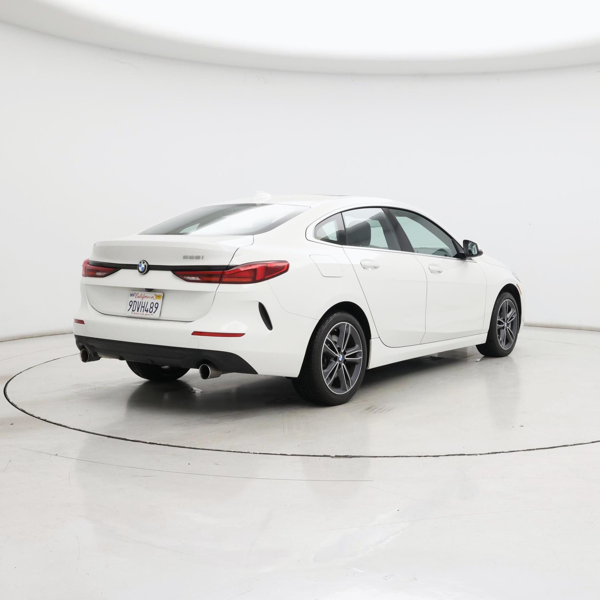 Thumbnail: 2023 BMW 2 Series - 8