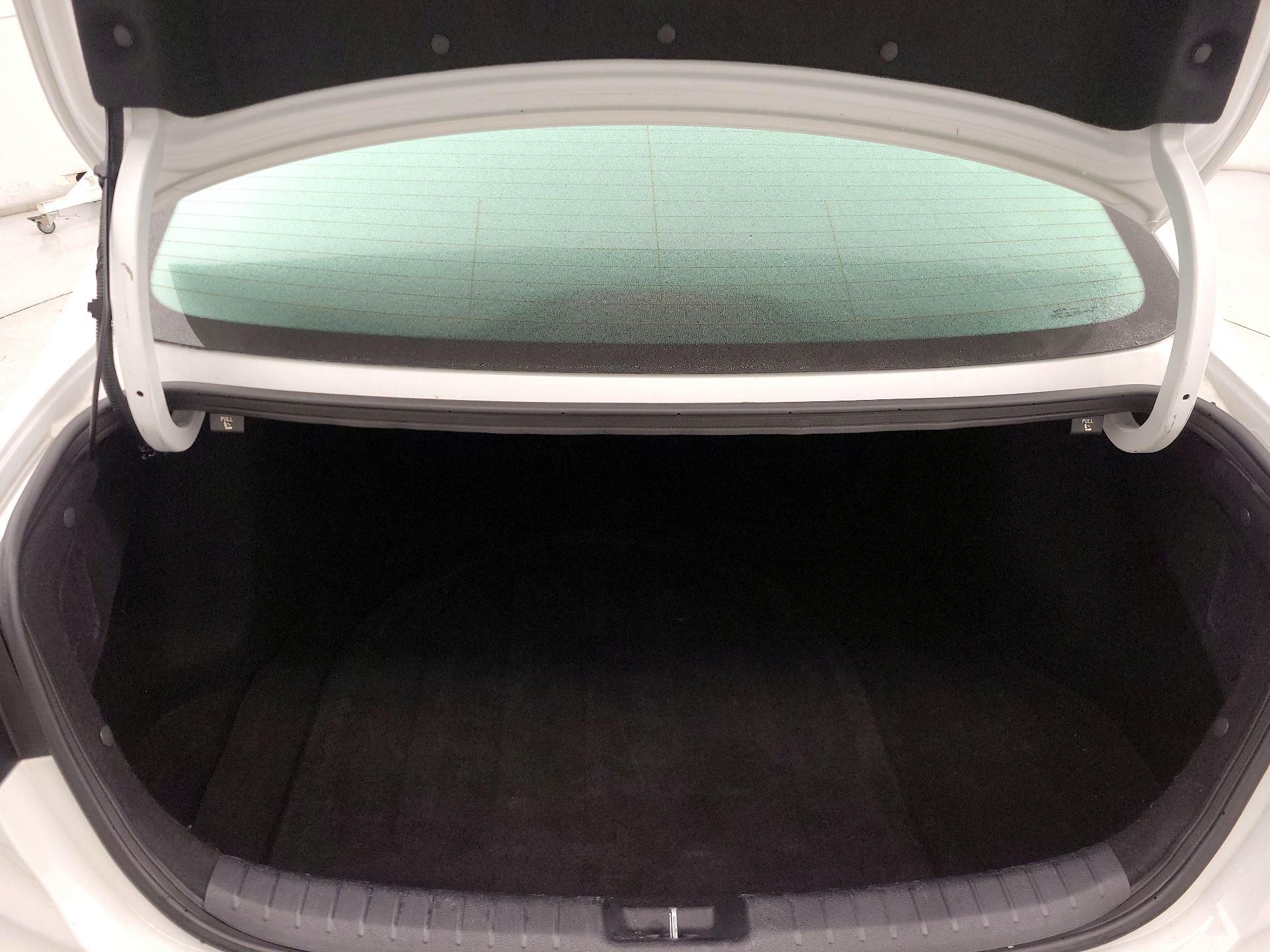 Thumbnail: 2023 Kia Forte - 20