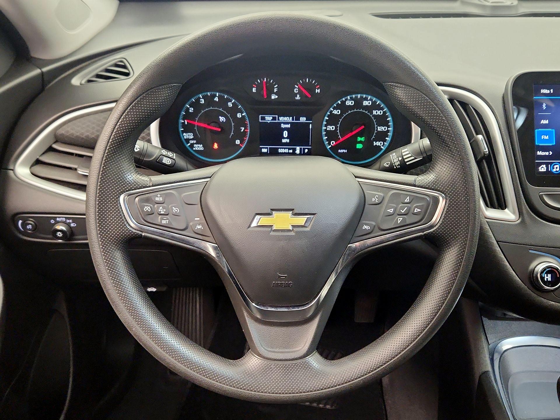 Thumbnail: 2023 Chevrolet Malibu - 10