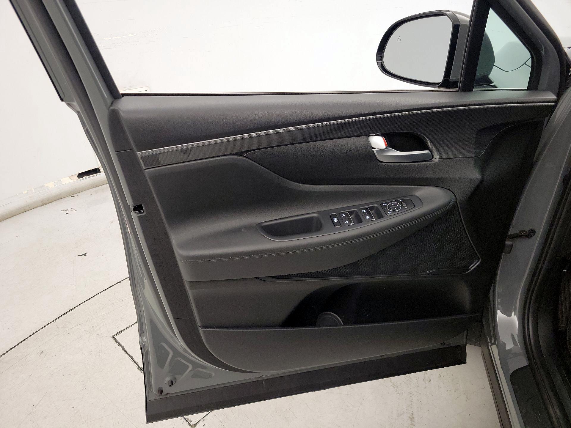 Thumbnail: 2023 Hyundai Santa Fe - 12