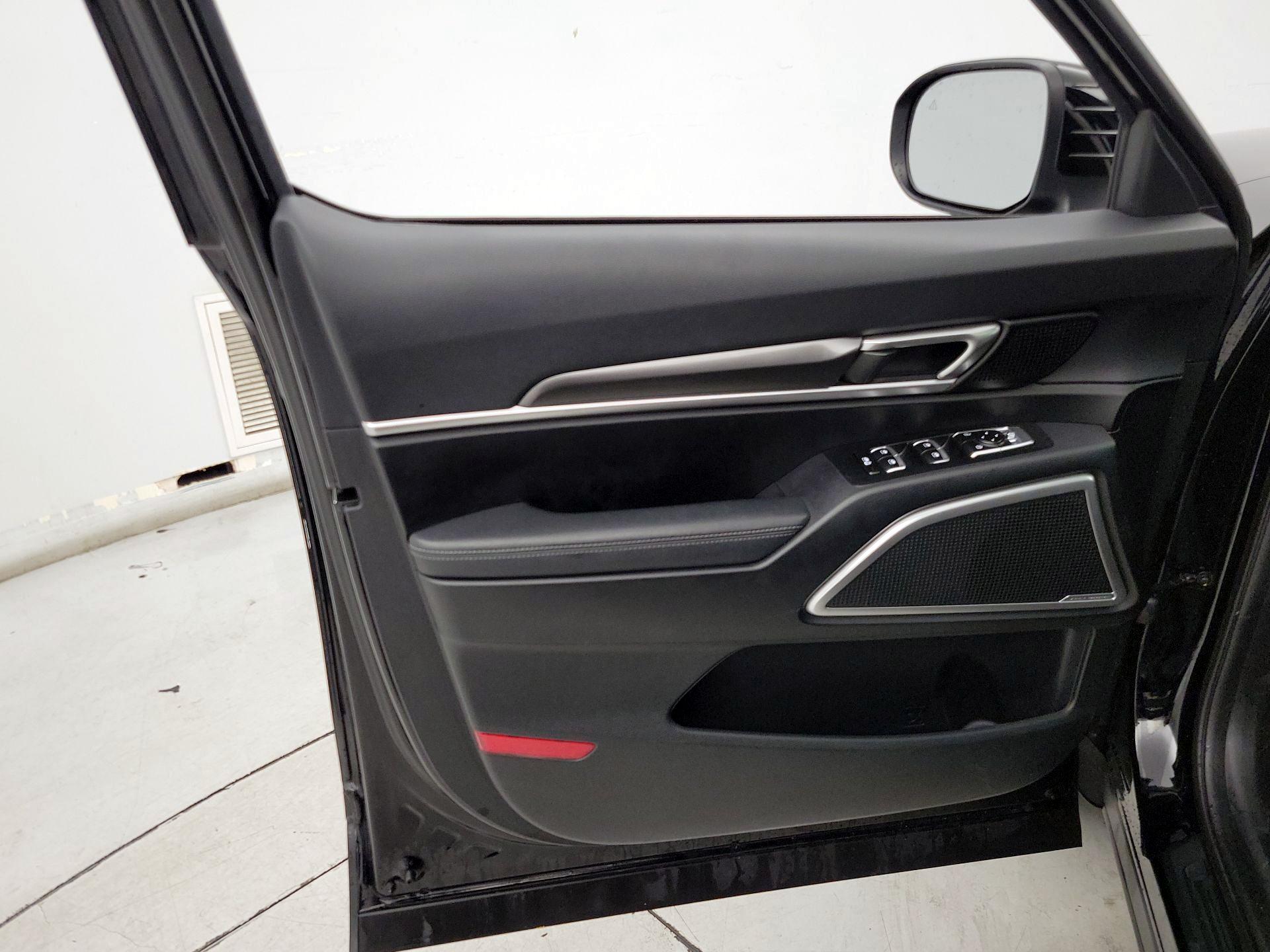 Thumbnail: 2024 Kia Telluride - 12