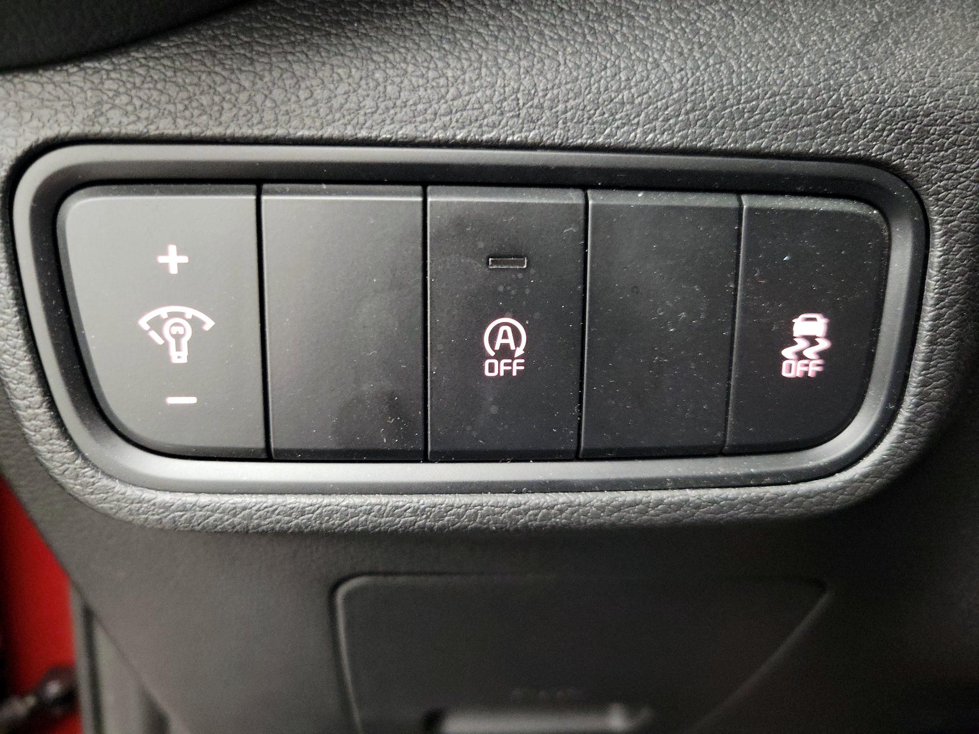 Thumbnail: 2022 Kia Soul - 13