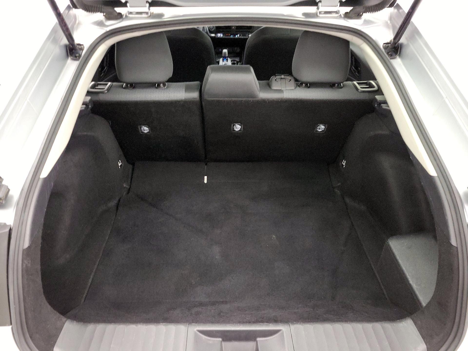 Thumbnail: 2024 Toyota Prius - 20