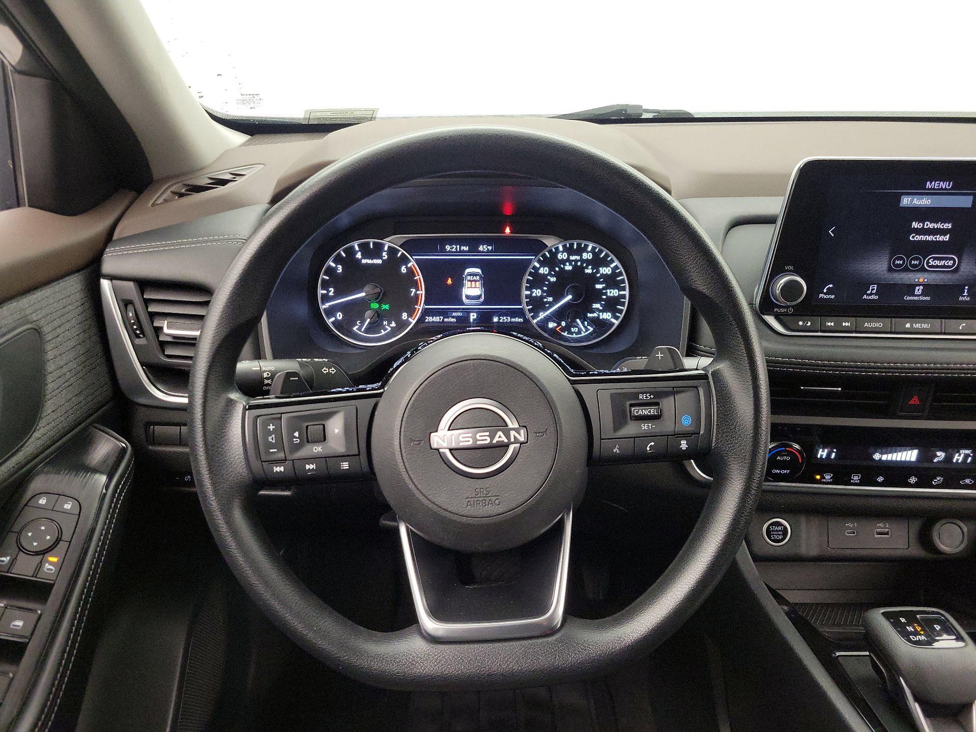 Thumbnail: 2023 Nissan Rogue - 10