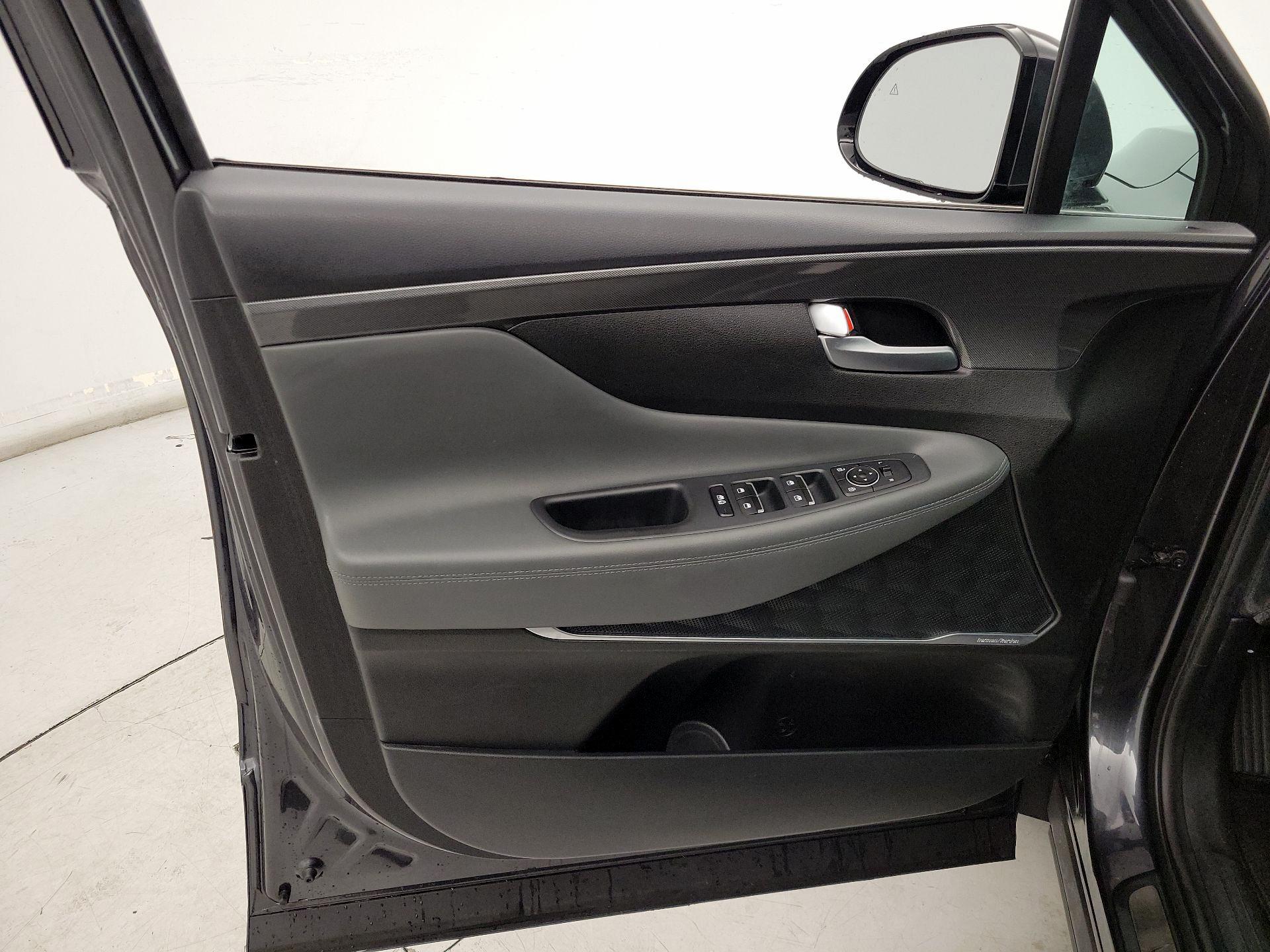 Thumbnail: 2021 Hyundai Santa Fe - 12