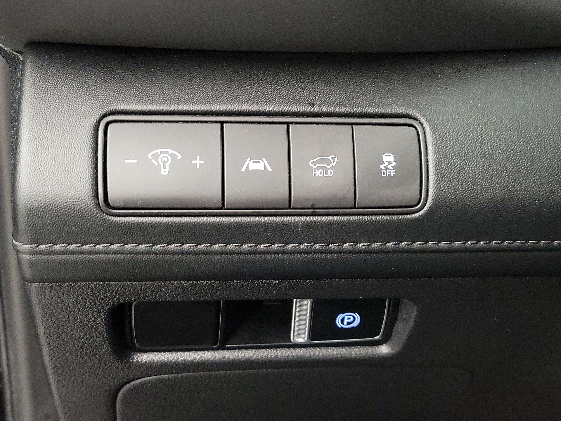 Thumbnail: 2021 Hyundai Santa Fe - 13