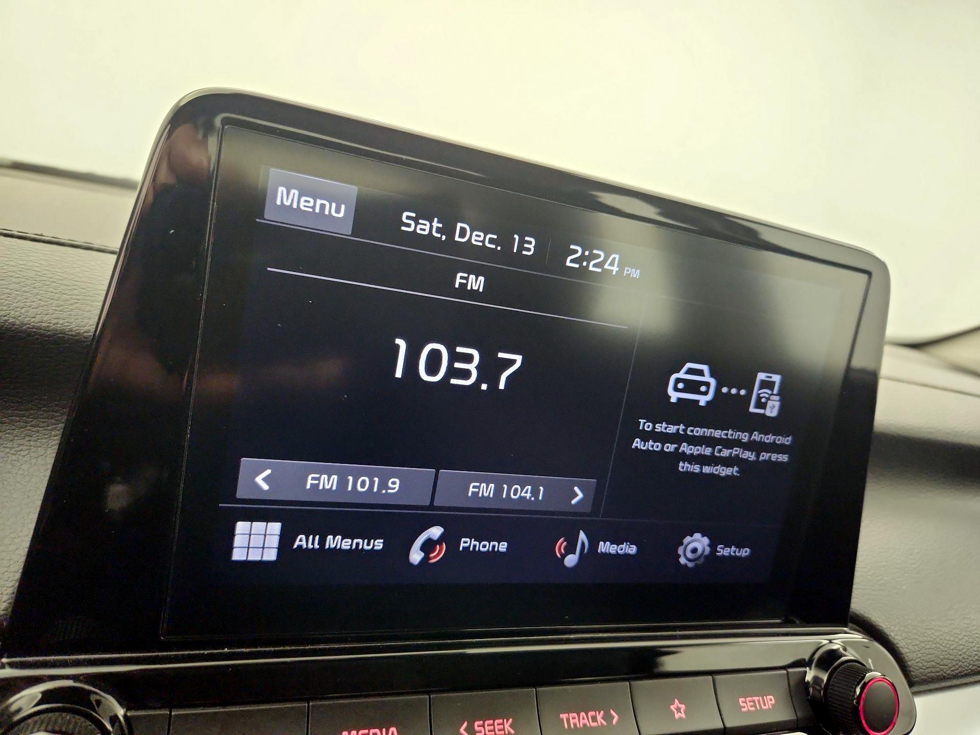 Thumbnail: 2024 Kia Forte - 15