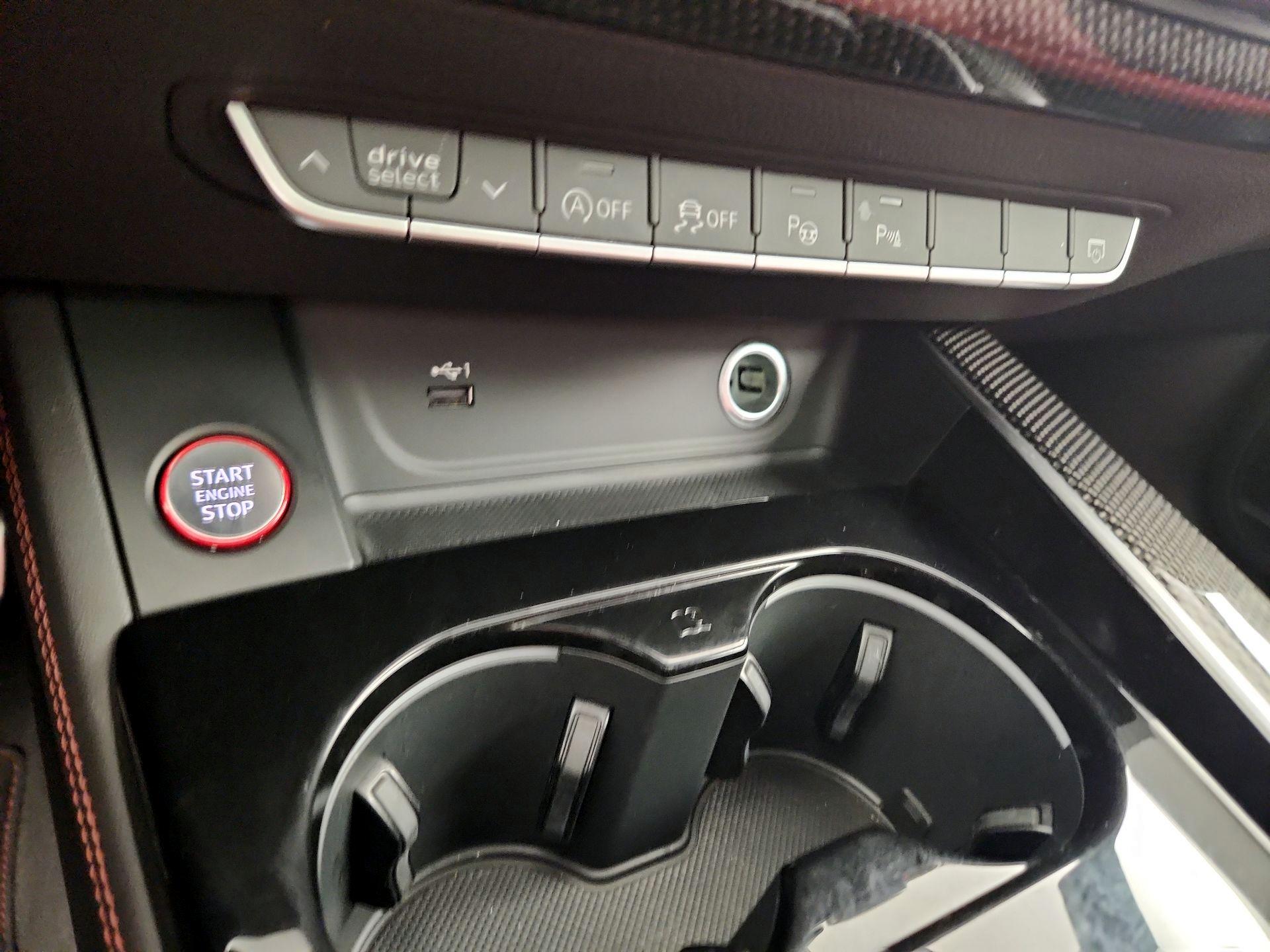 Thumbnail: 2022 Audi S5 - 19