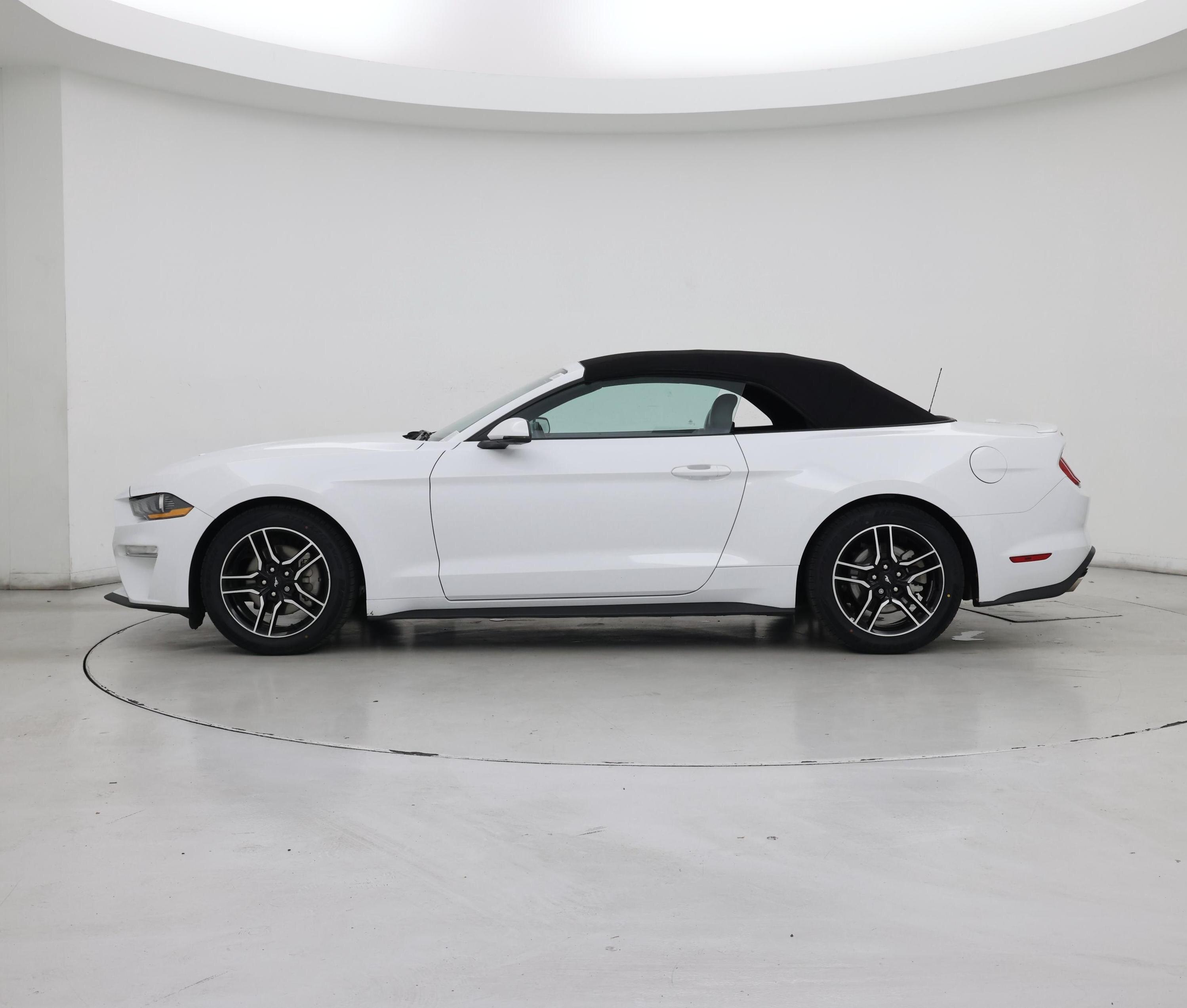 Thumbnail: 2021 Ford Mustang - 3