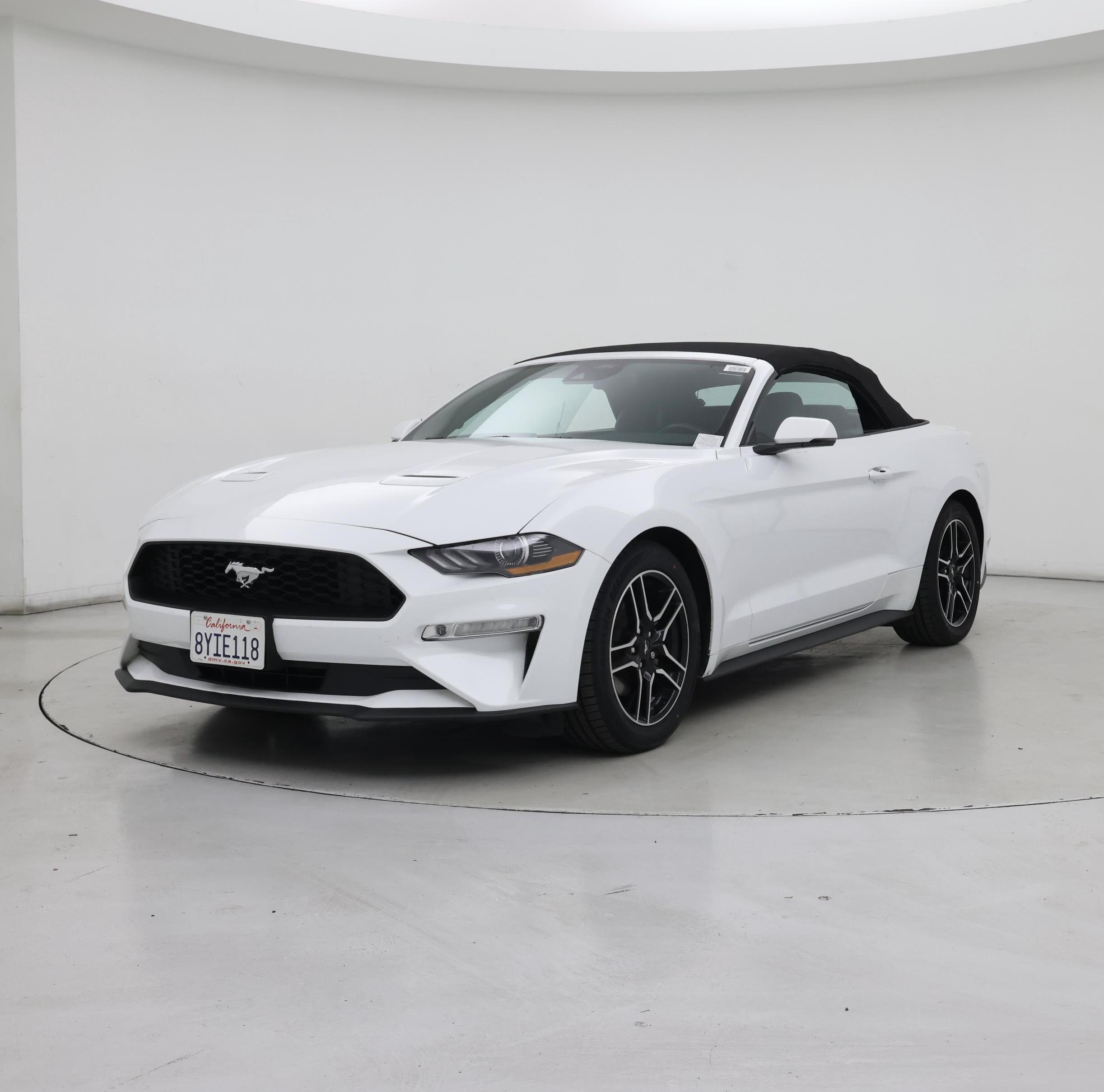 Thumbnail: 2021 Ford Mustang - 4