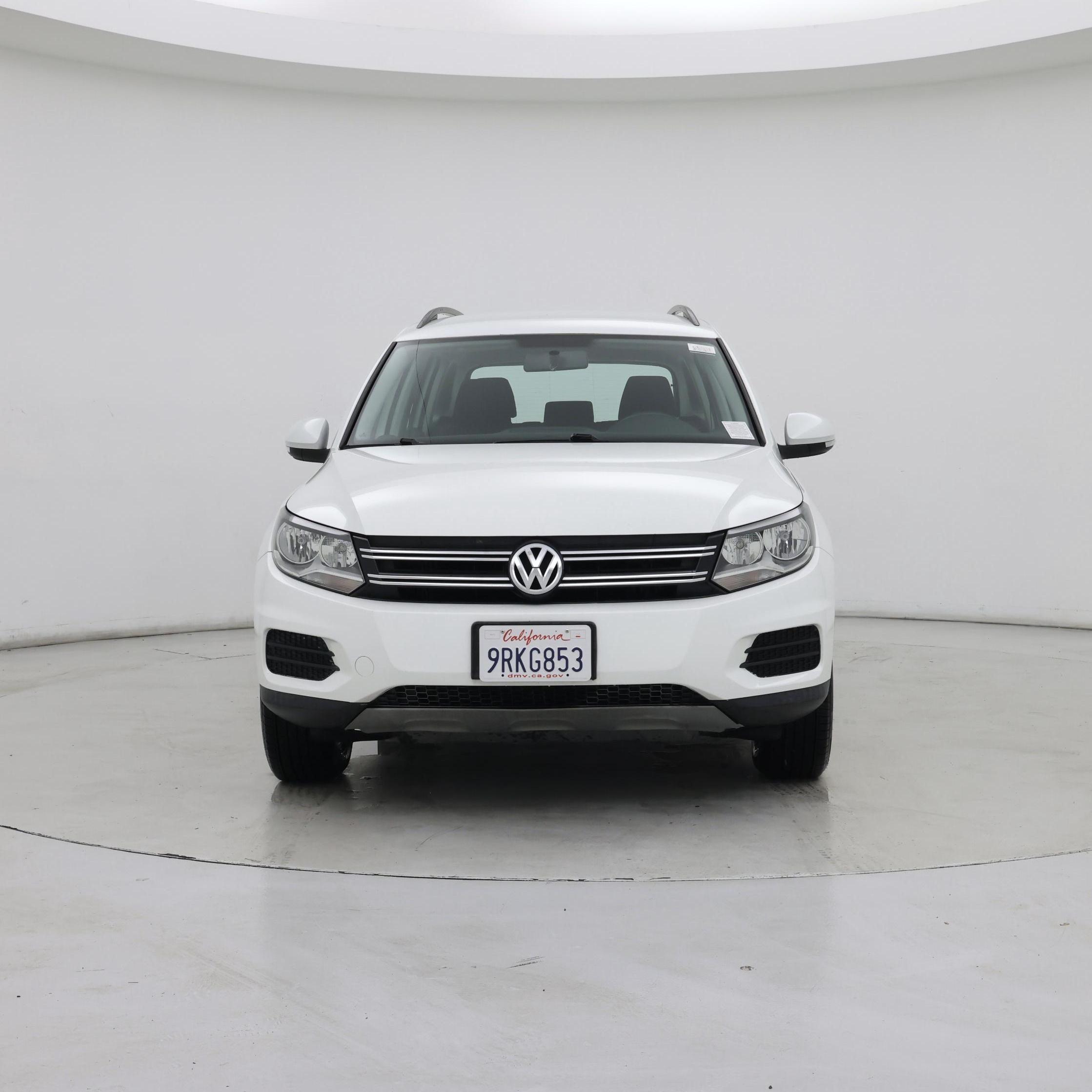 Thumbnail: 2015 Volkswagen Tiguan - 5