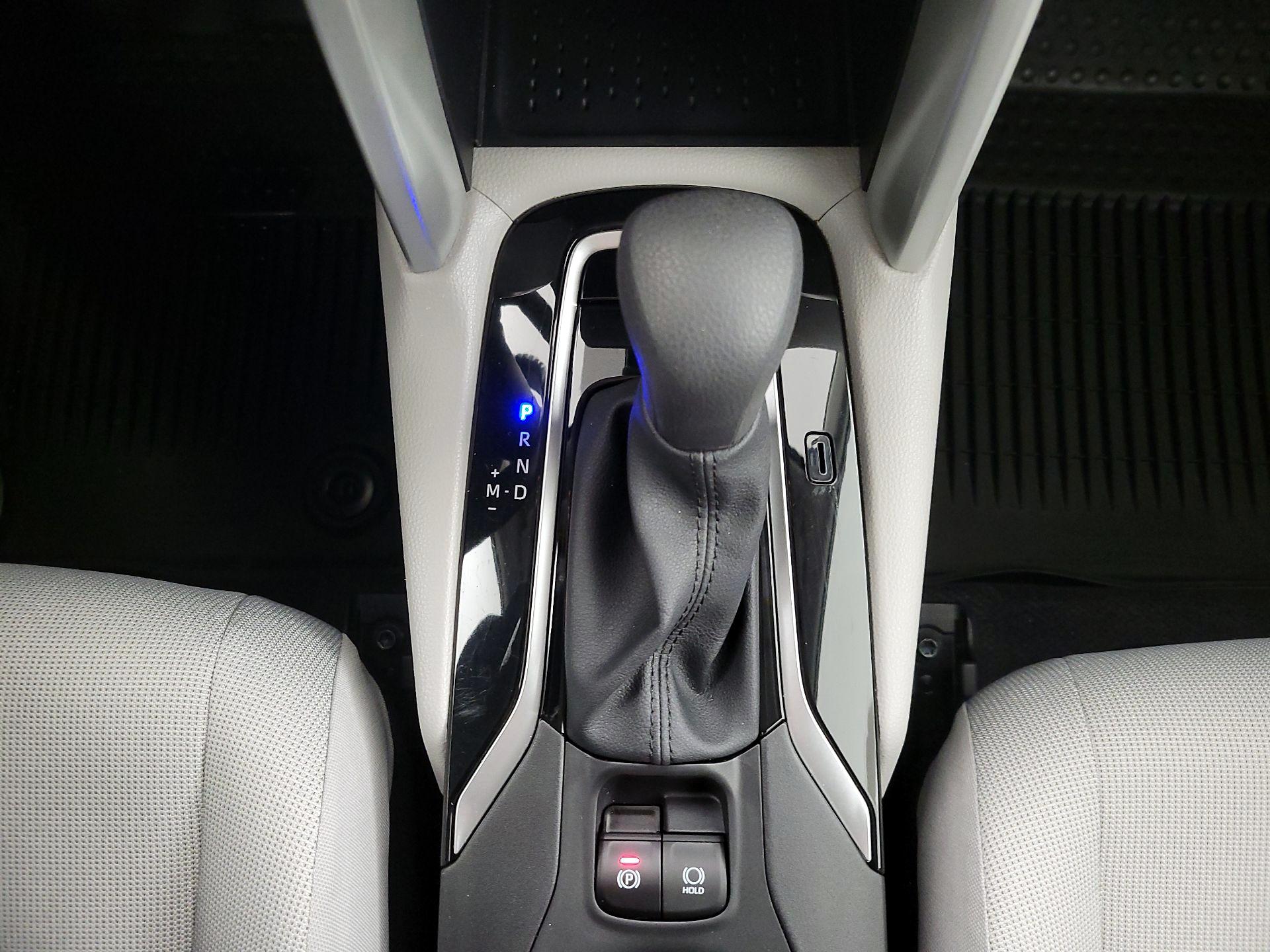 Thumbnail: 2025 Toyota Corolla Cross - 18