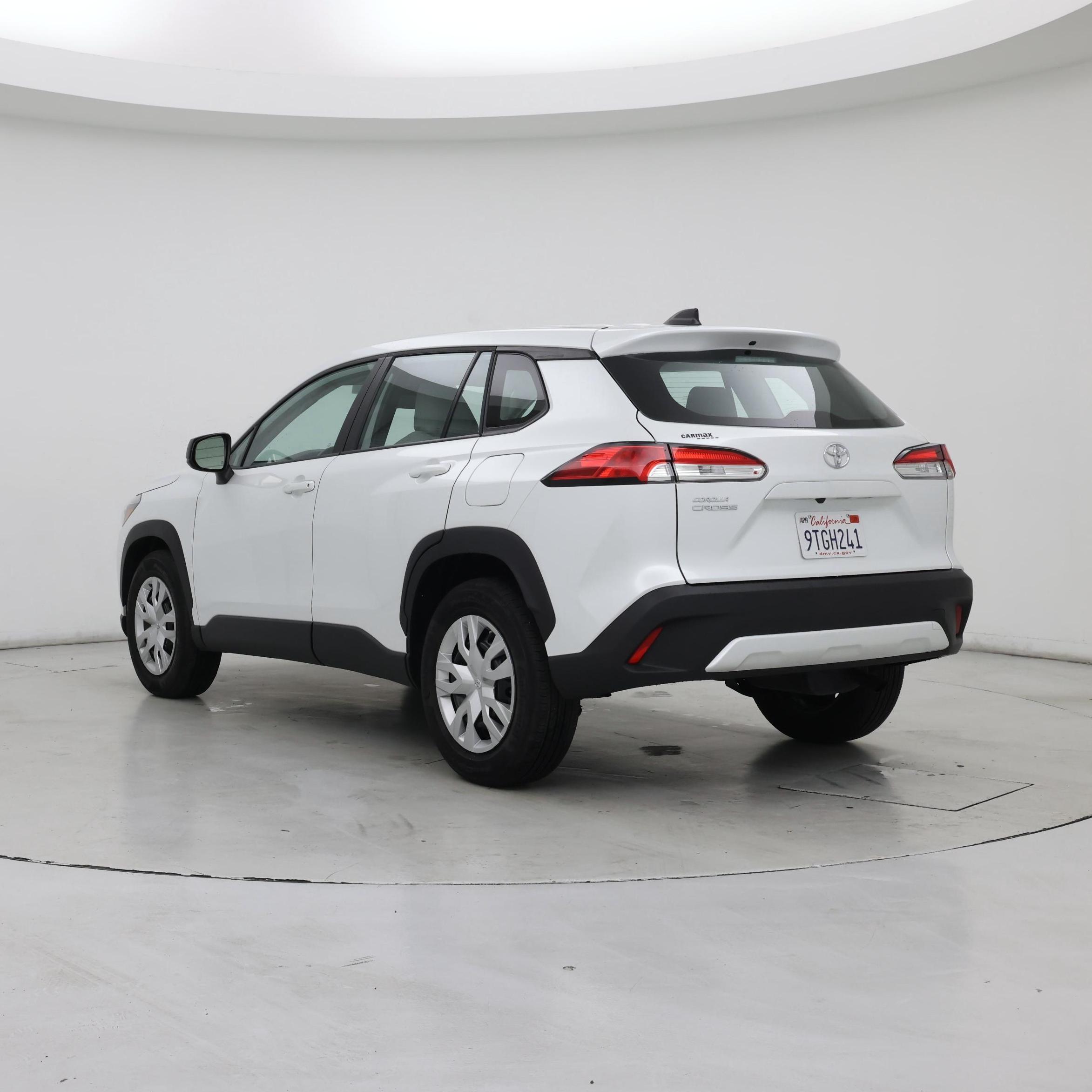 Thumbnail: 2025 Toyota Corolla Cross - 2