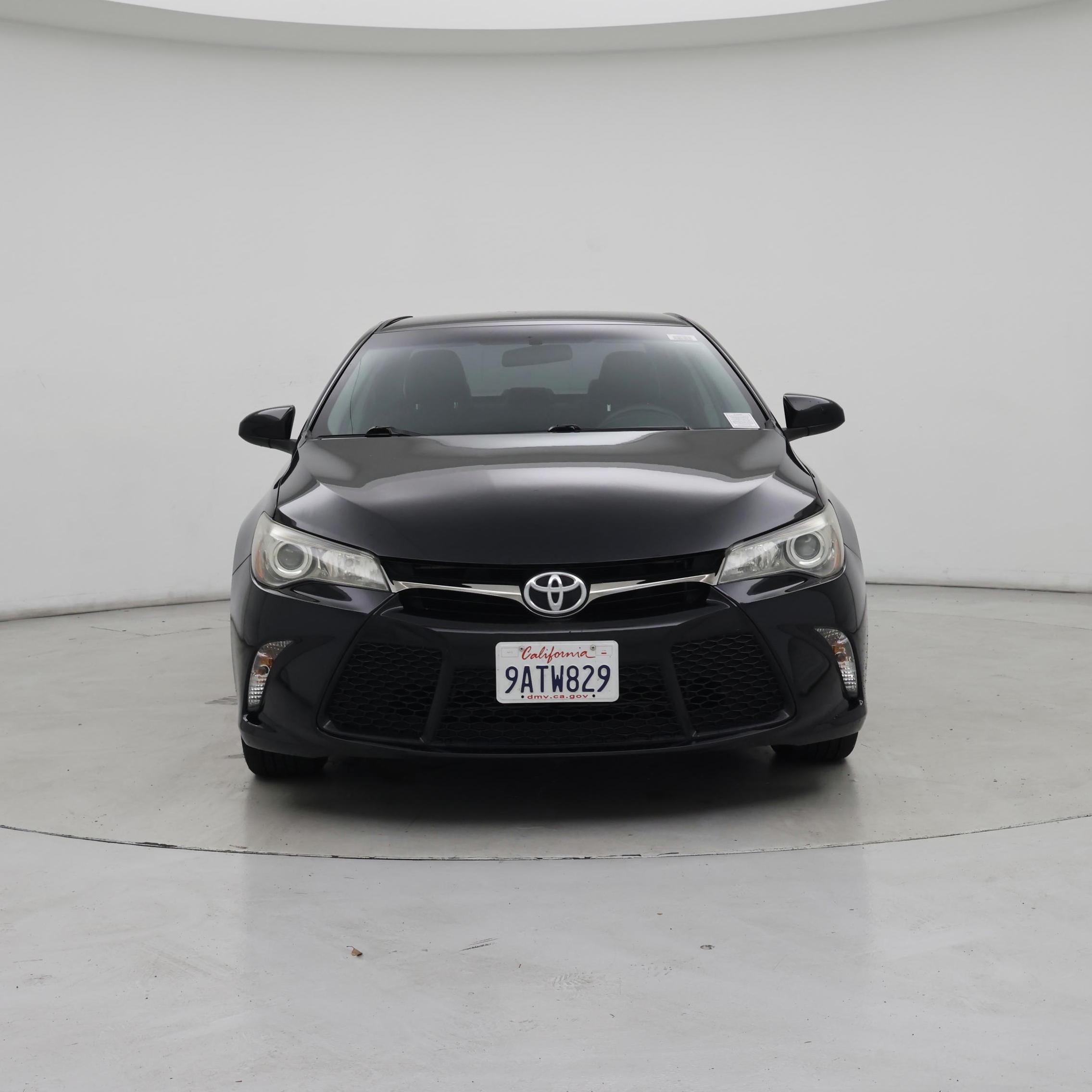 Thumbnail: 2016 Toyota Camry - 5