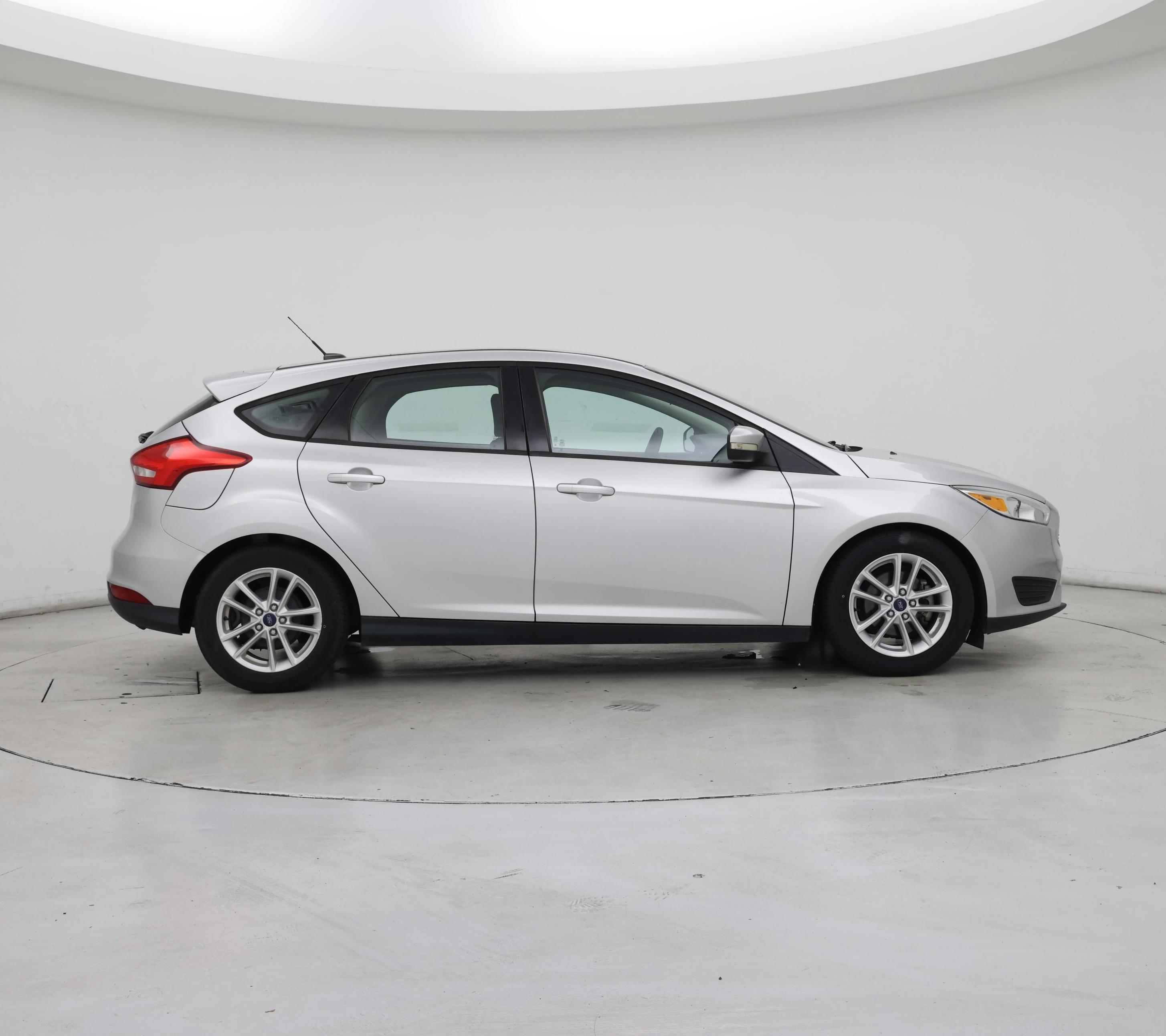 Thumbnail: 2015 Ford Focus - 7