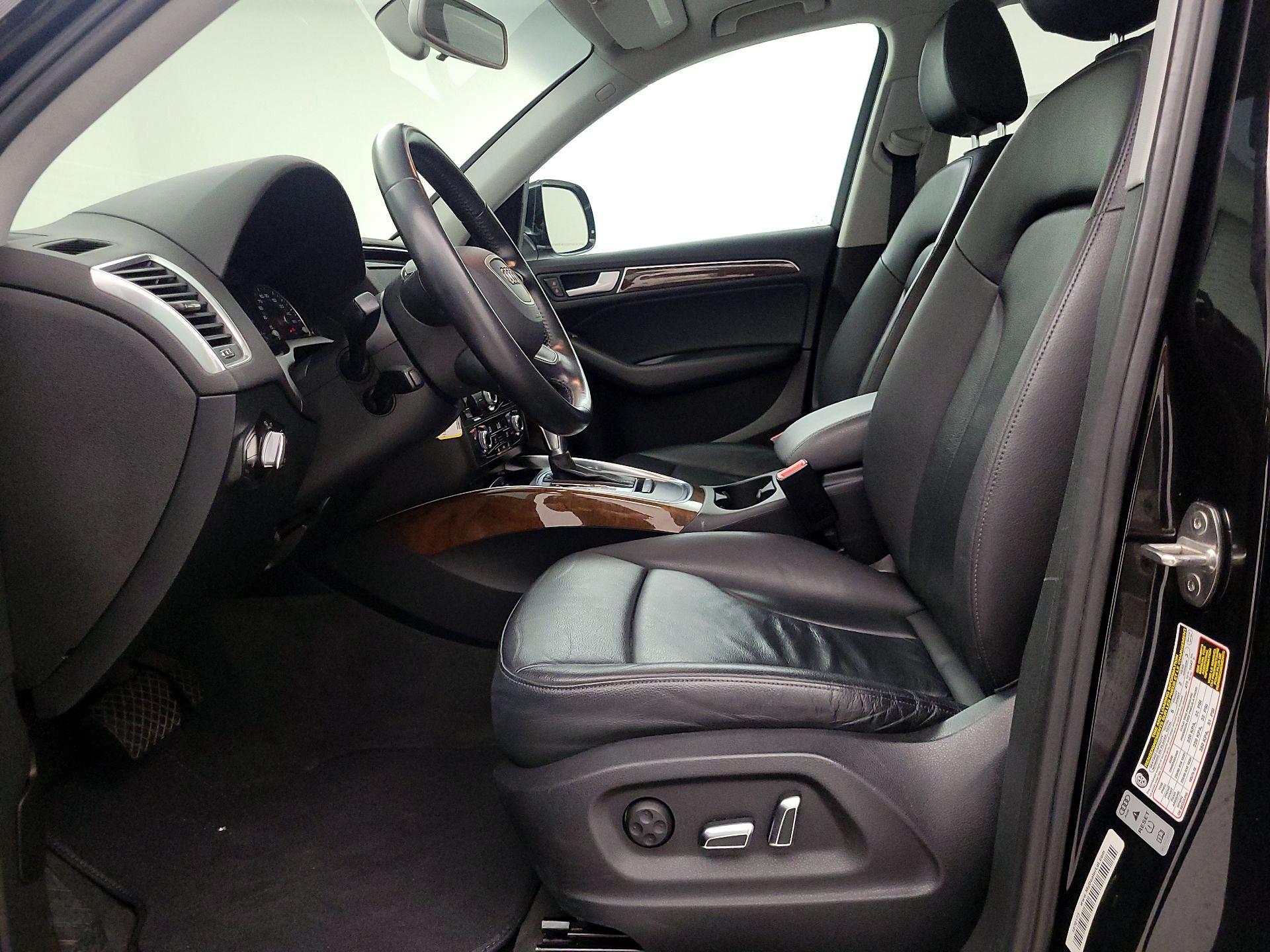 Thumbnail: 2015 Audi Q5 - 11