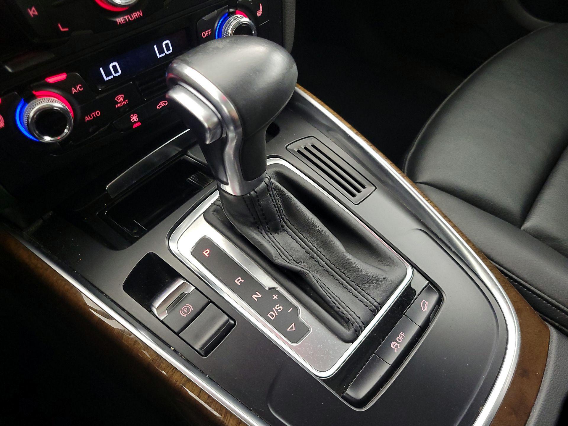 Thumbnail: 2015 Audi Q5 - 16