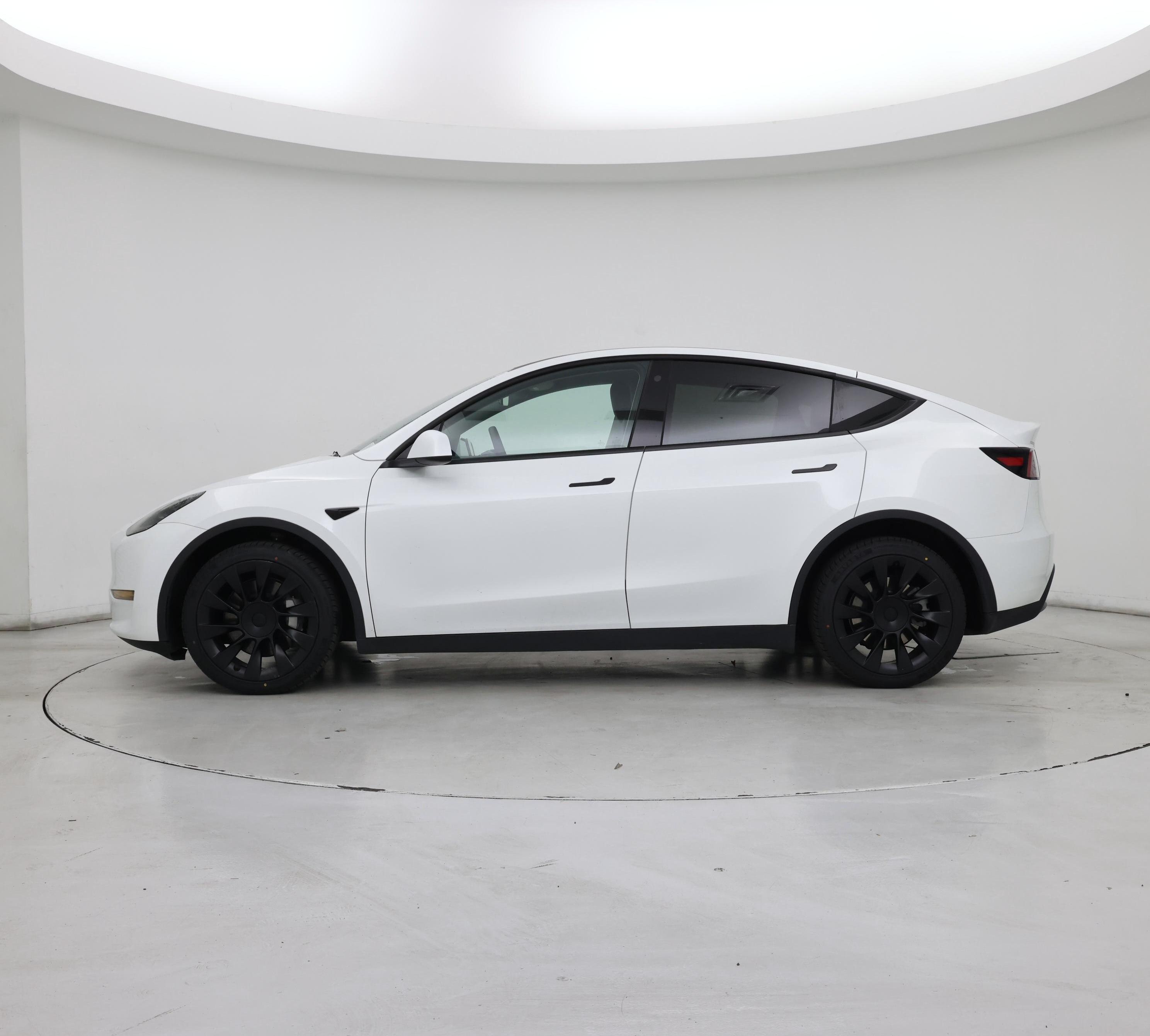 Thumbnail: 2023 Tesla Model Y - 3