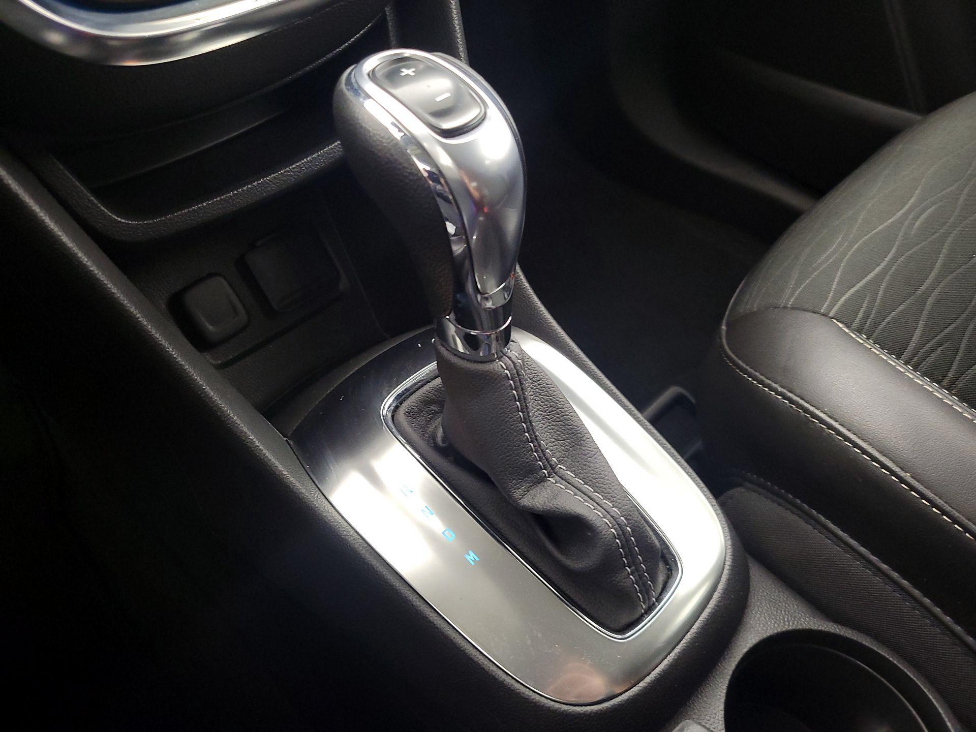 Thumbnail: 2016 Buick Encore - 17