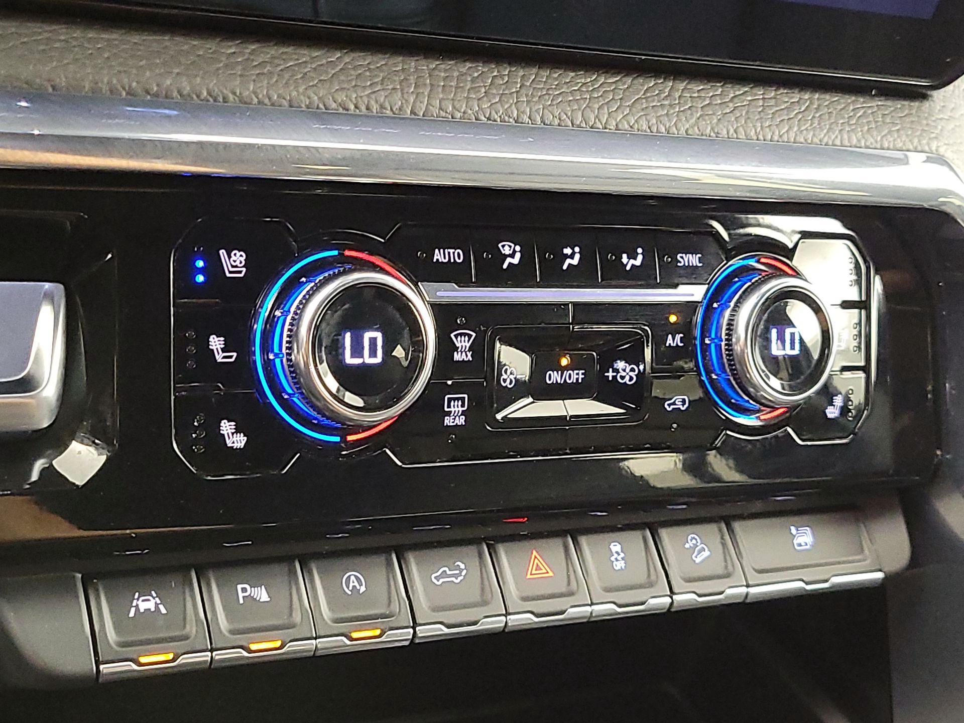 Thumbnail: 2023 GMC Sierra 1500 - 16