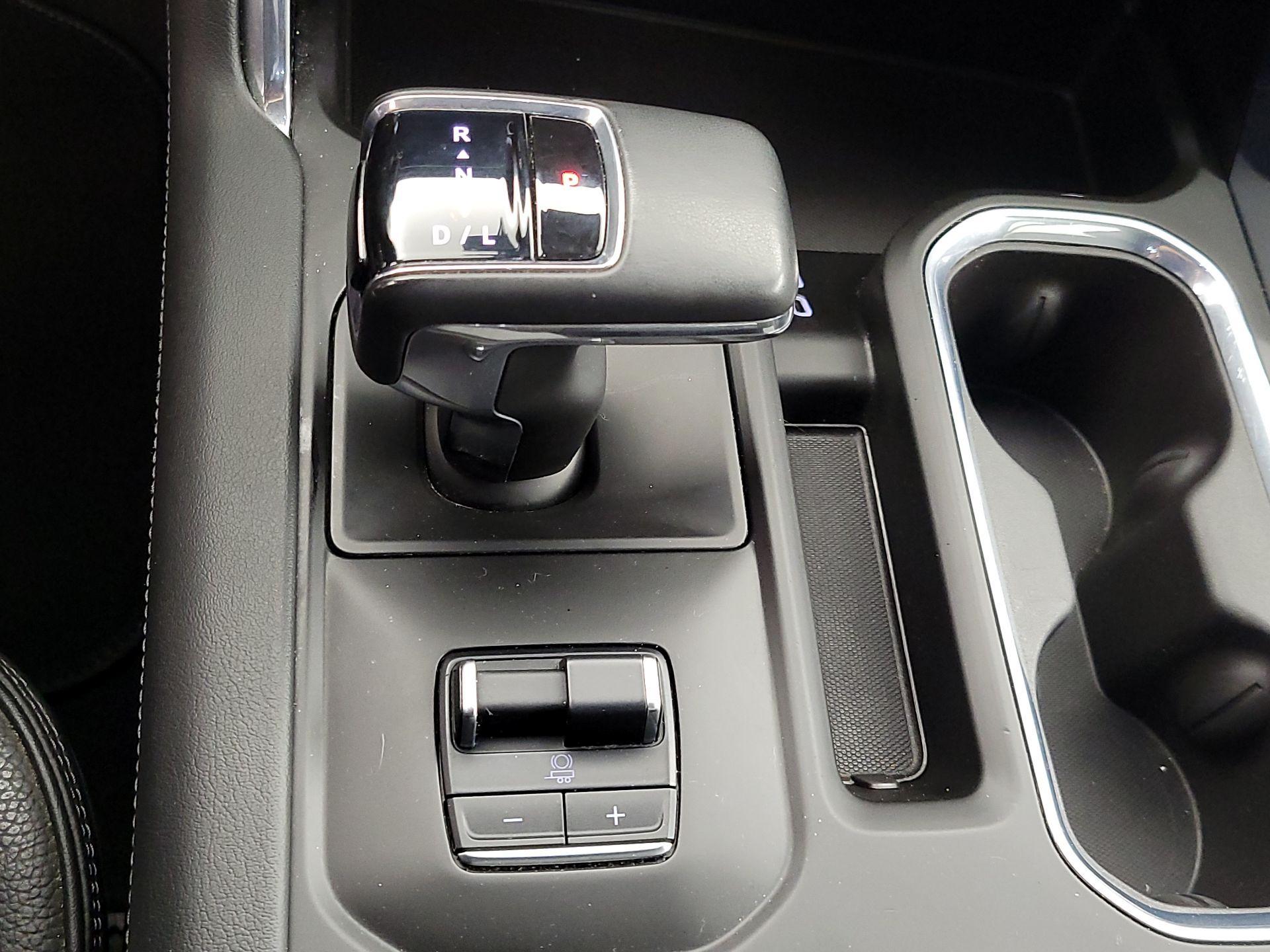 Thumbnail: 2023 GMC Sierra 1500 - 17