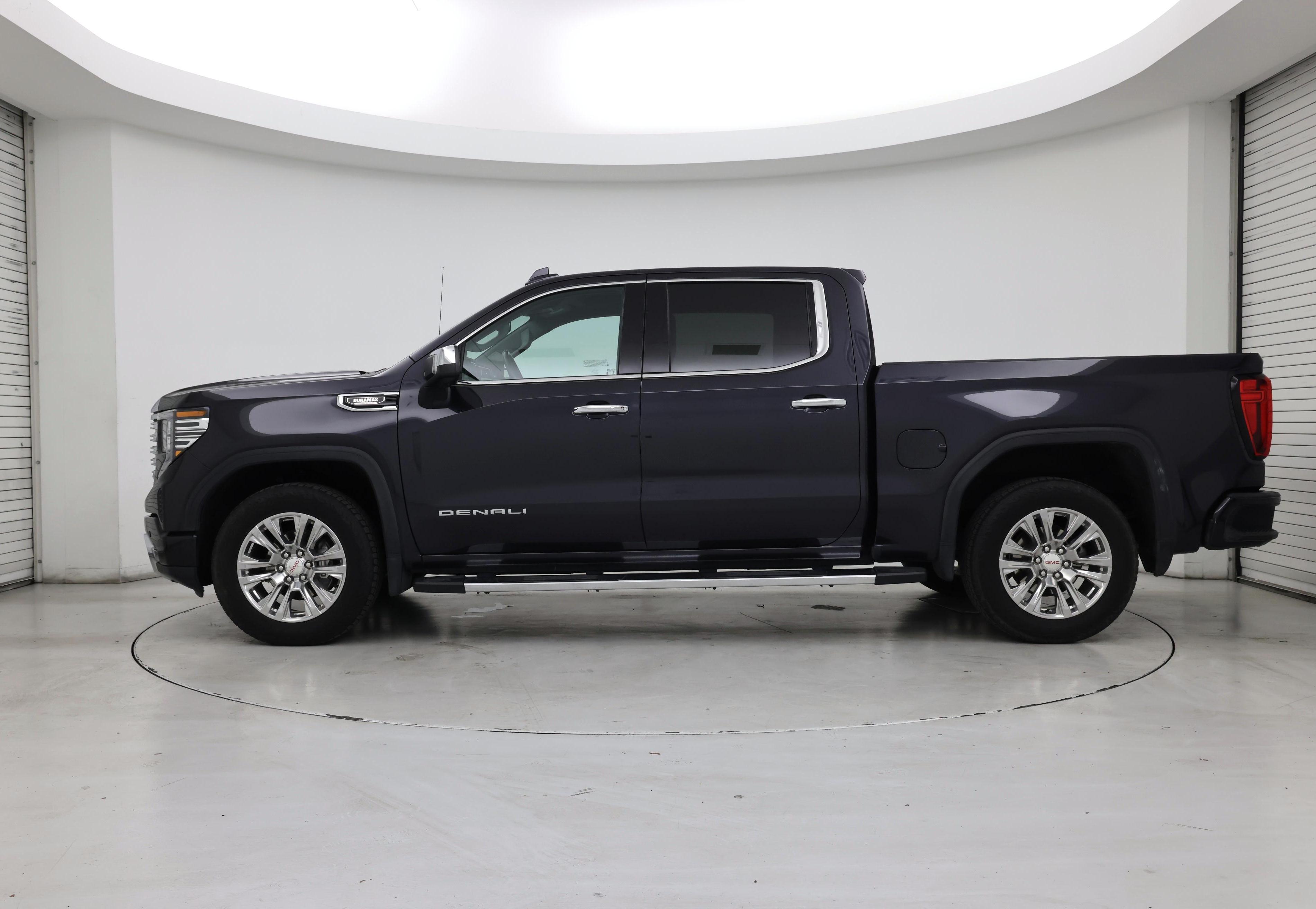 Thumbnail: 2023 GMC Sierra 1500 - 3