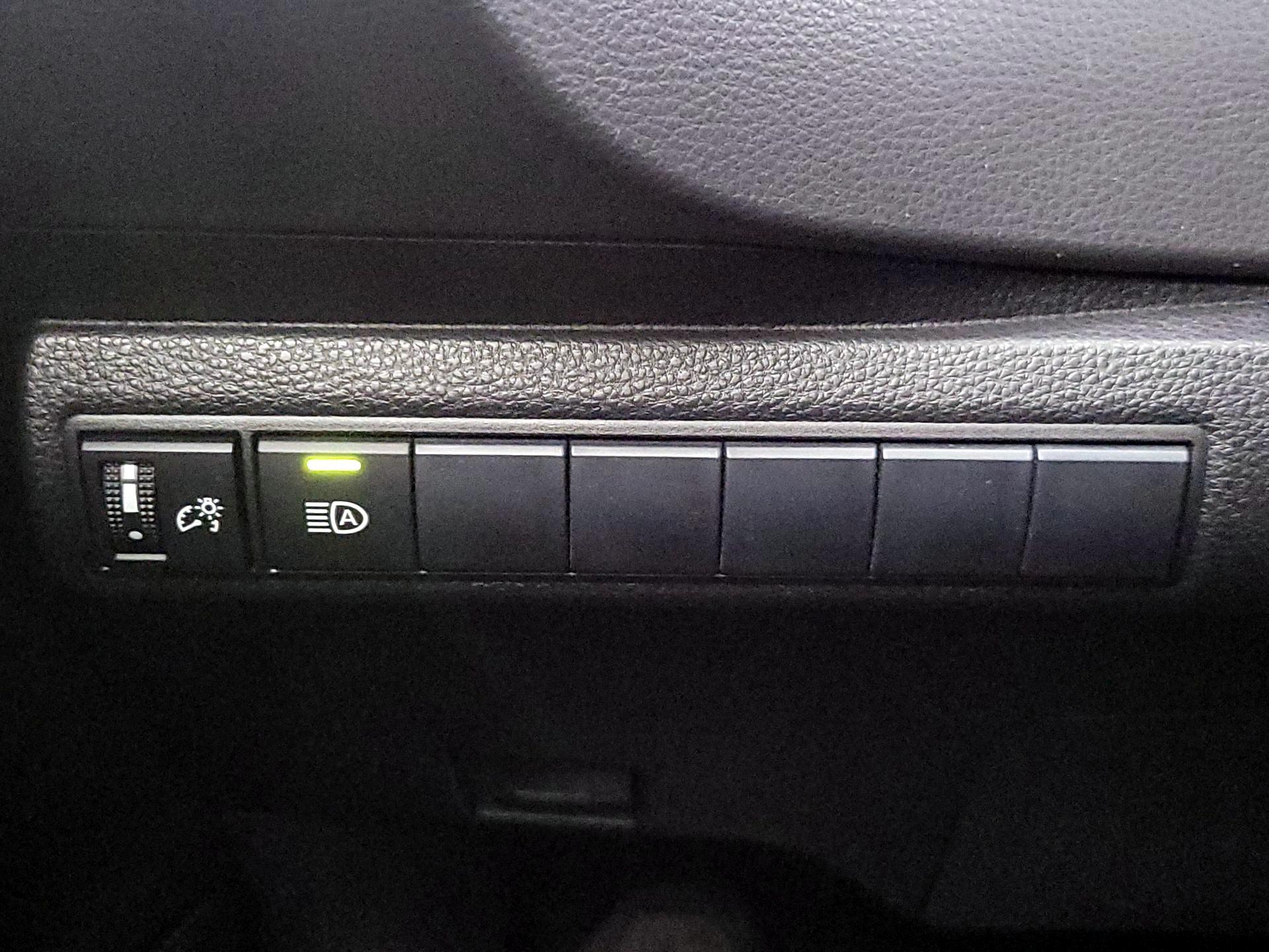 Thumbnail: 2019 Toyota Corolla - 13