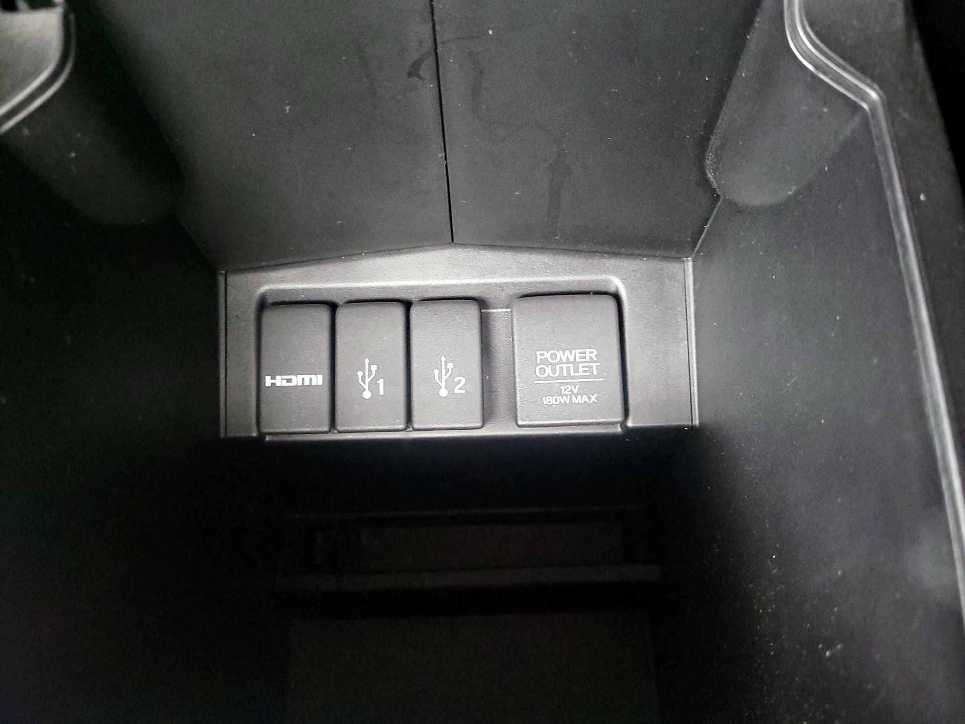 Thumbnail: 2015 Honda CR-V - 19