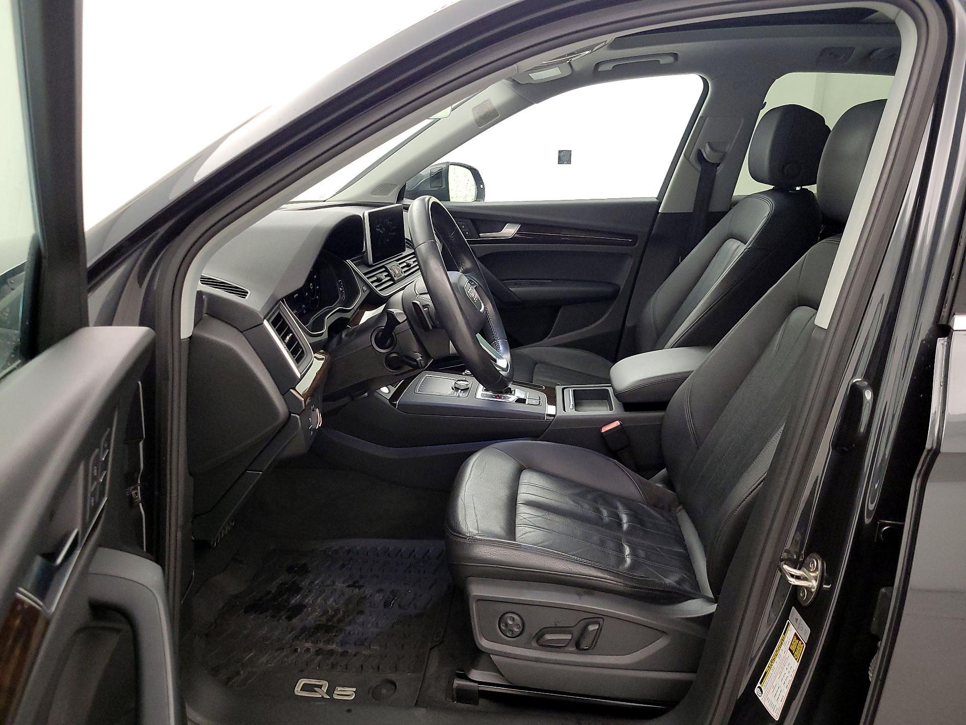 Thumbnail: 2018 Audi Q5 - 11