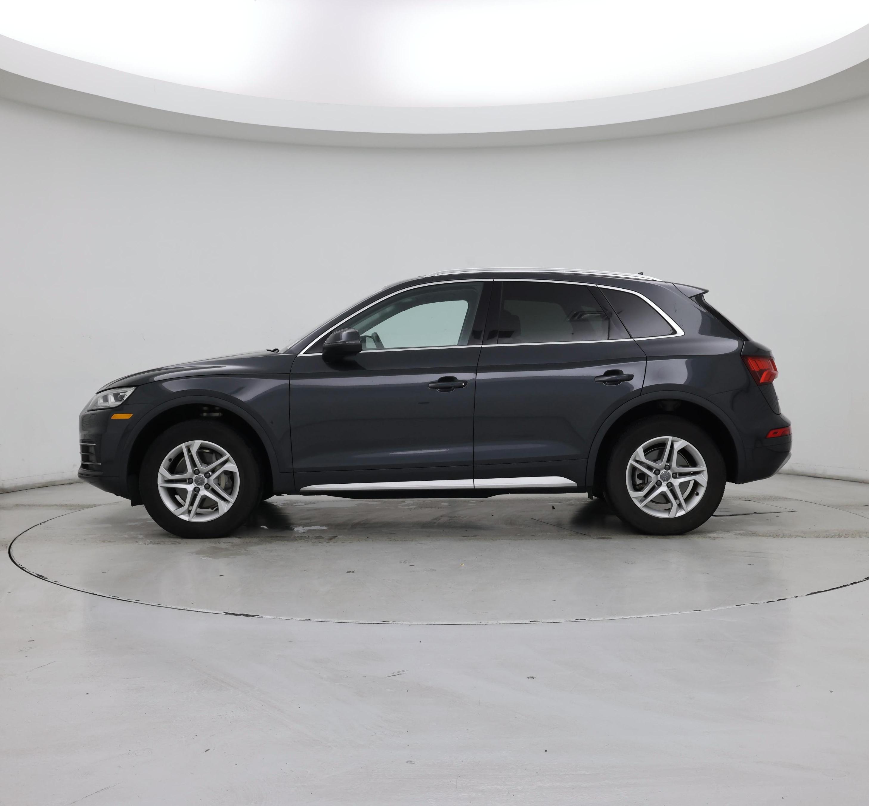 Thumbnail: 2018 Audi Q5 - 3