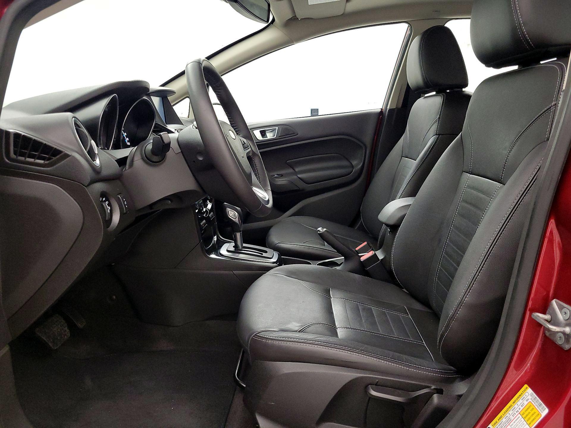 Thumbnail: 2015 Ford Fiesta - 11