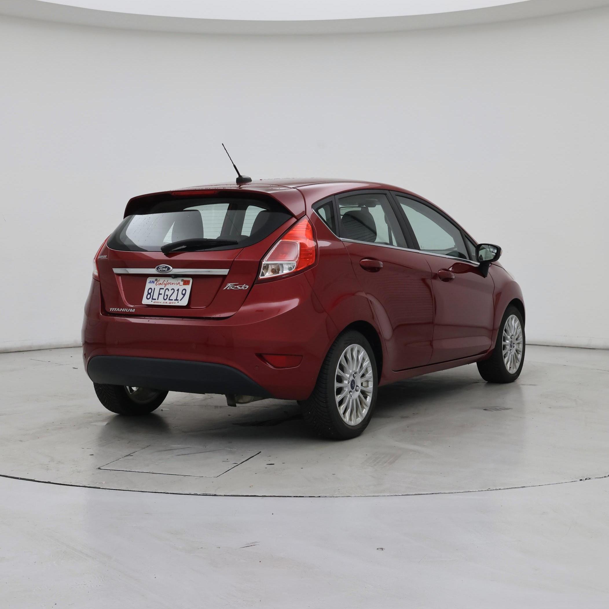 Thumbnail: 2015 Ford Fiesta - 8