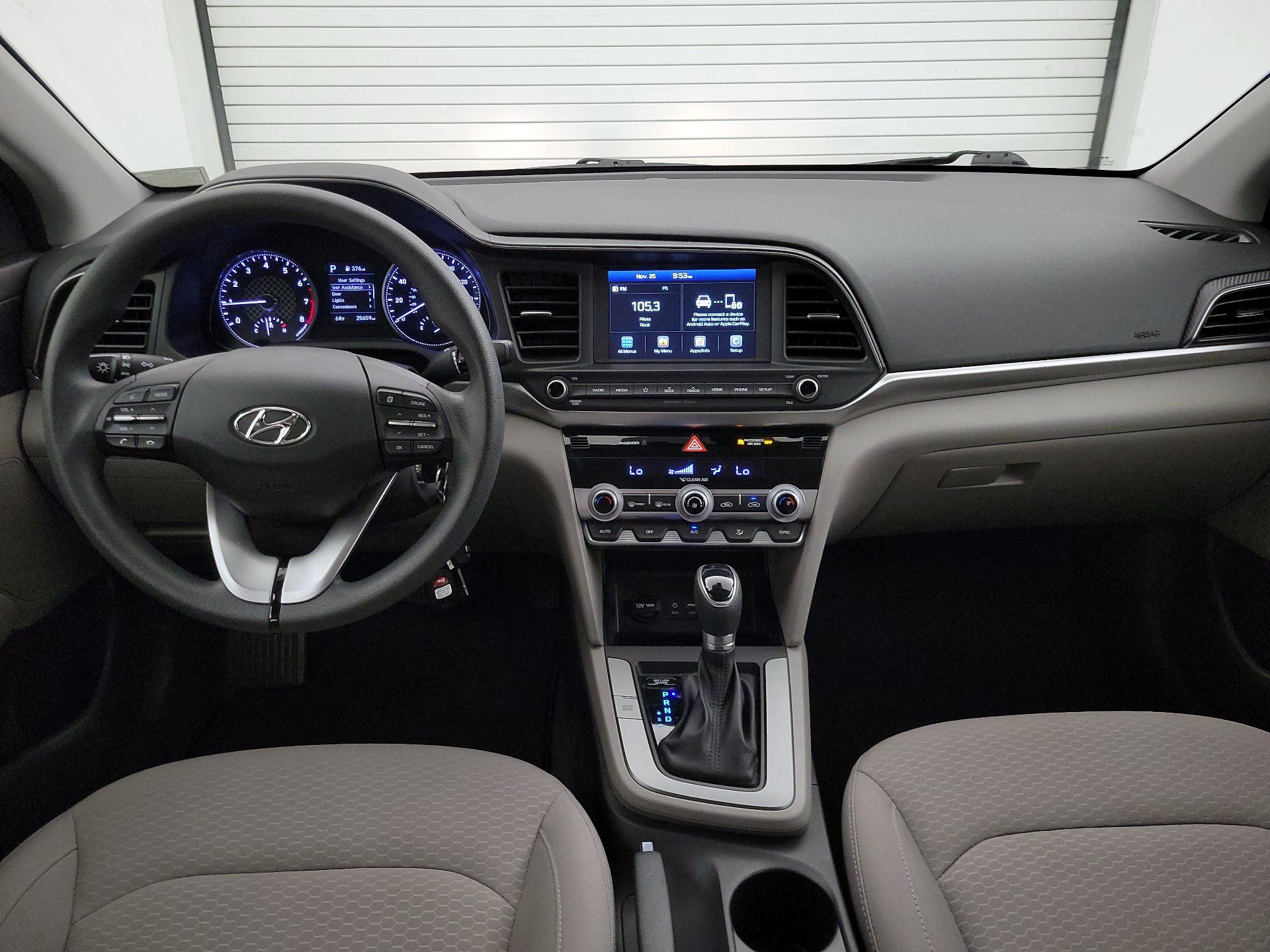 Thumbnail: 2020 Hyundai Elantra - 9