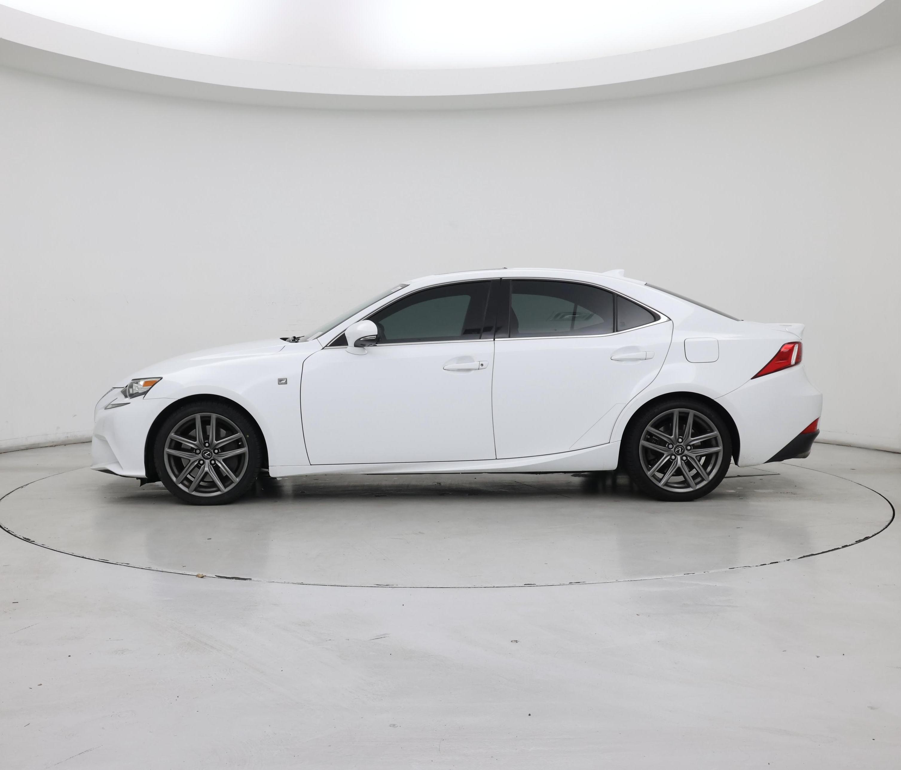 Thumbnail: 2016 Lexus IS - 3