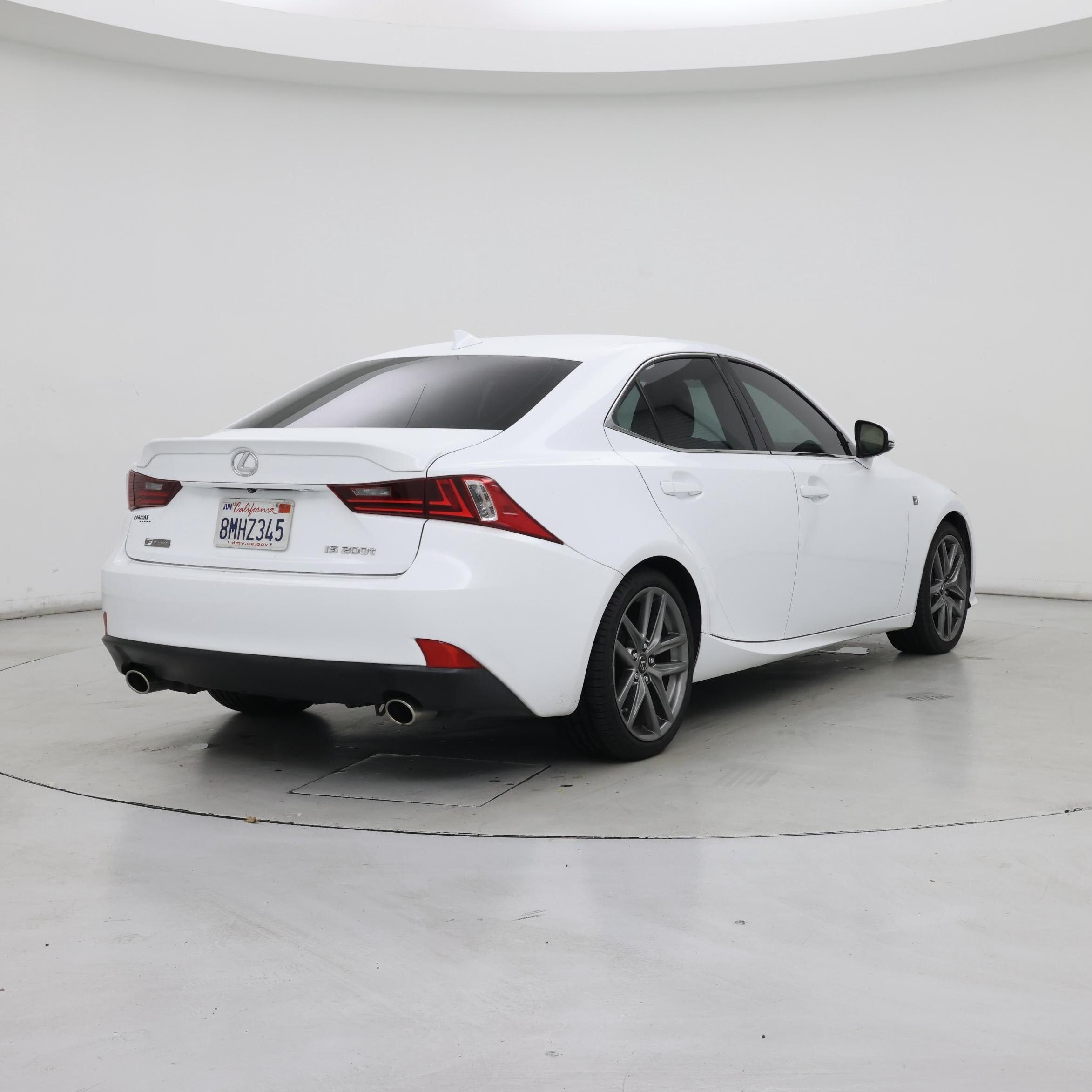 Thumbnail: 2016 Lexus IS - 8