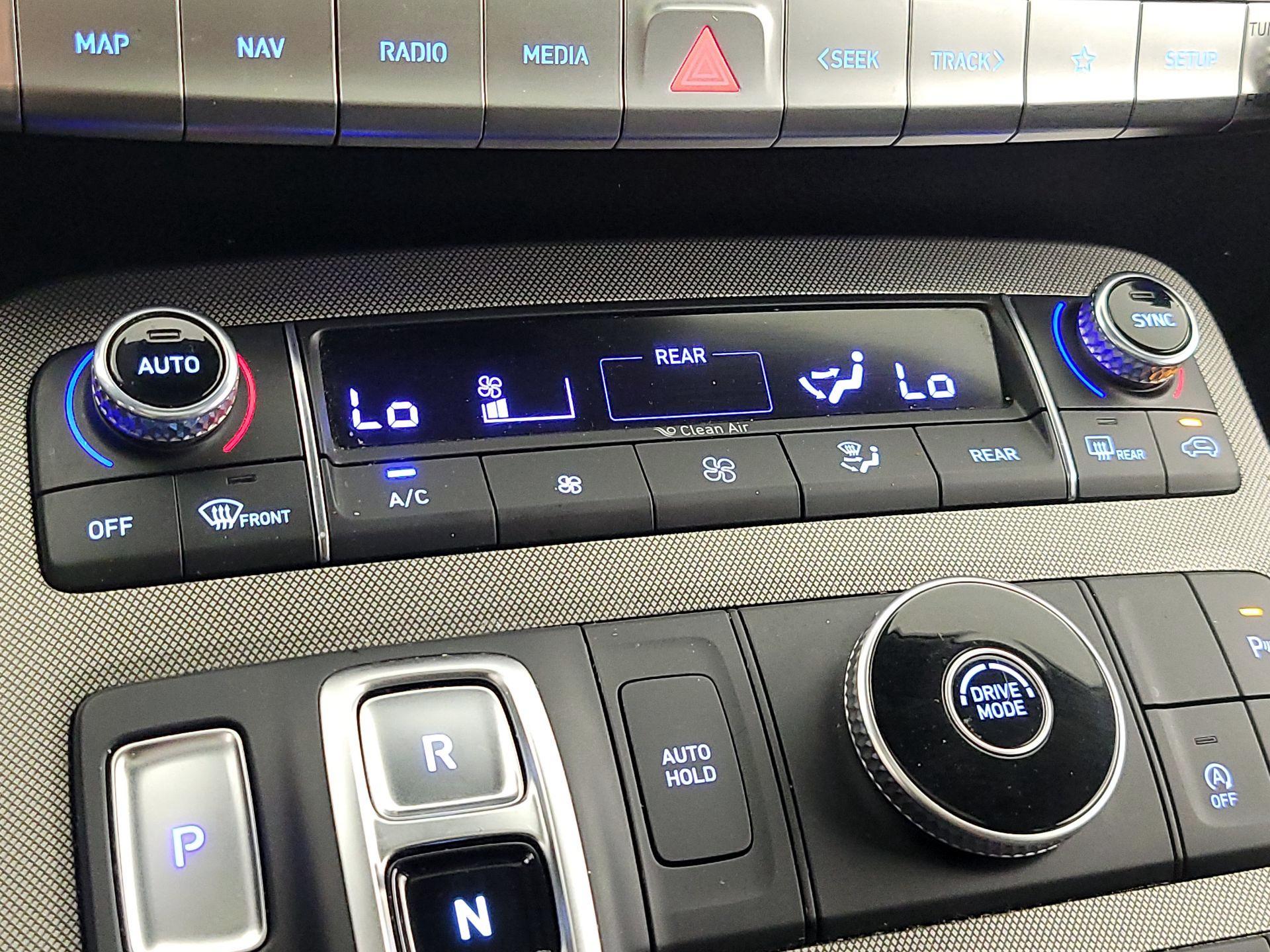 Thumbnail: 2022 Hyundai Palisade - 17